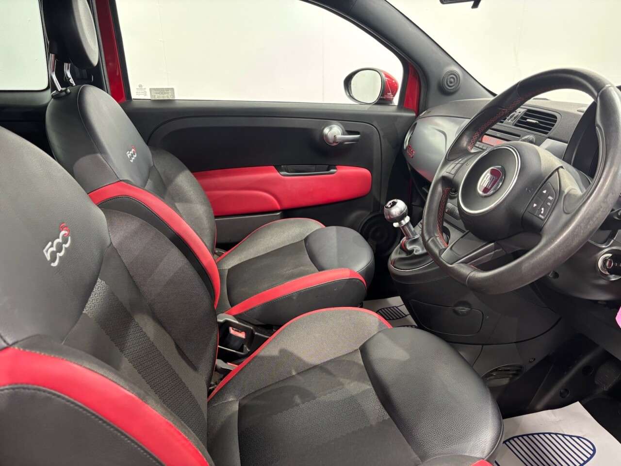 2014 FIAT 500 2014 FIAT 500