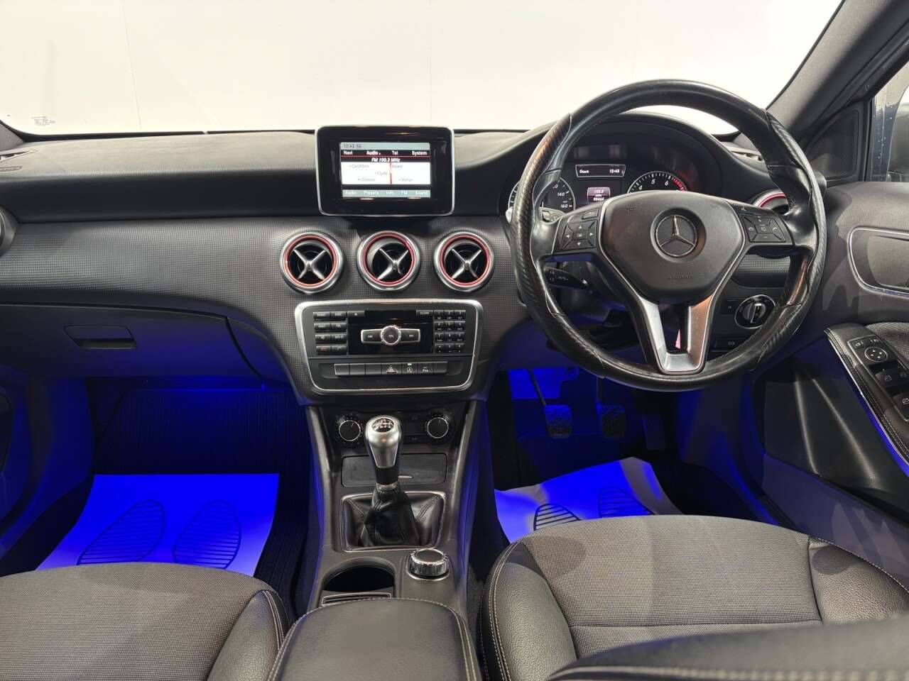 2015 MERCEDES-BENZ A CLASS 2015 MERCEDES-BENZ A CLASS