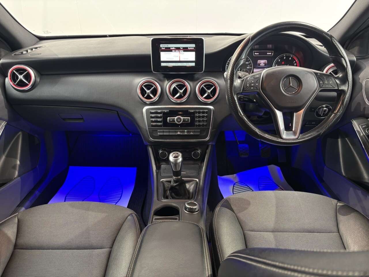 2015 MERCEDES-BENZ A CLASS 2015 MERCEDES-BENZ A CLASS
