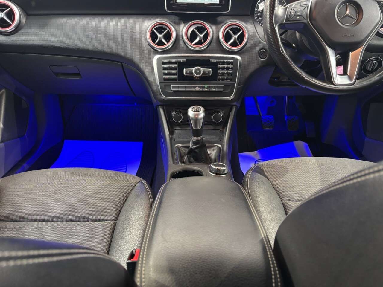 2015 MERCEDES-BENZ A CLASS 2015 MERCEDES-BENZ A CLASS