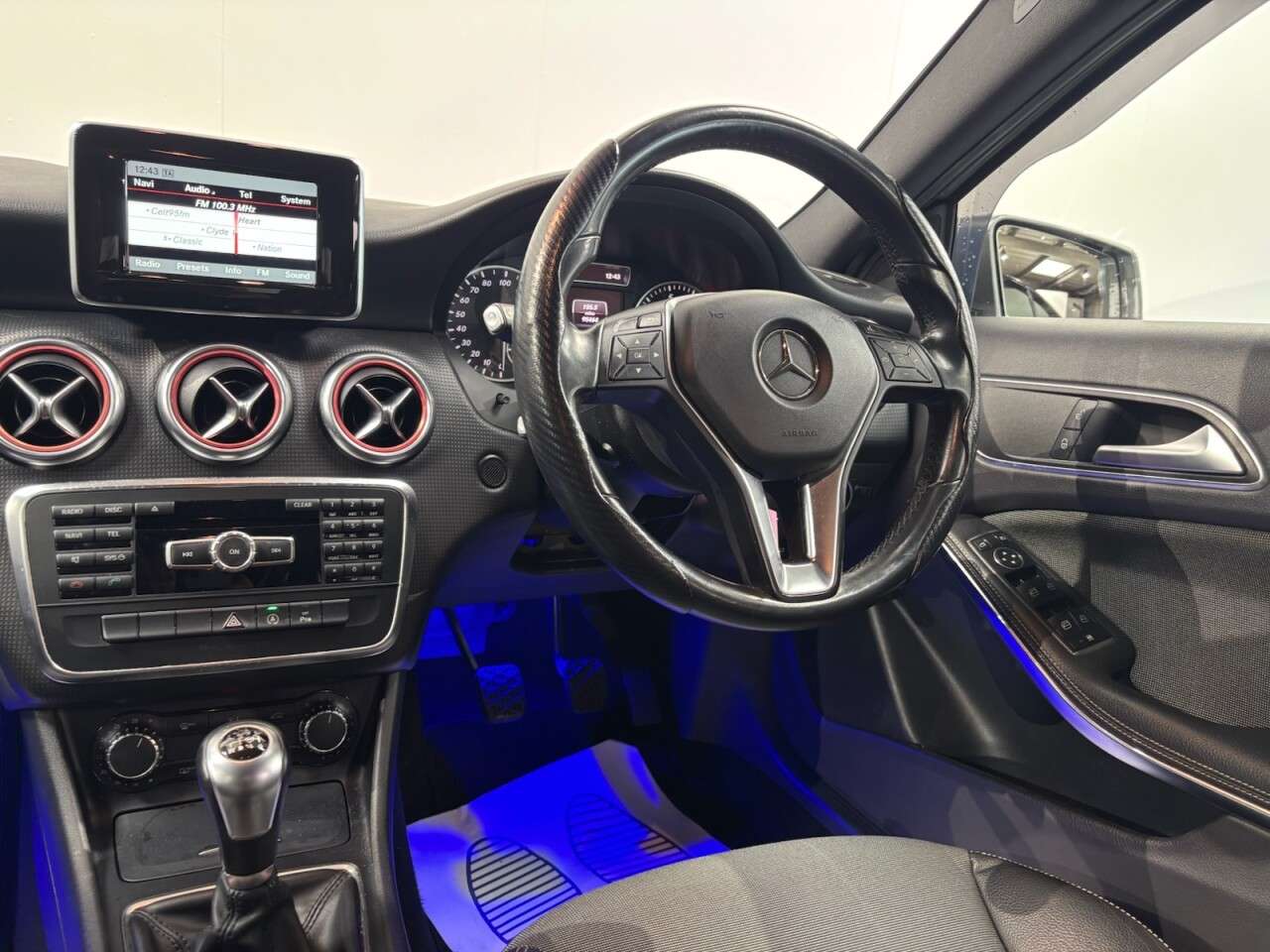 2015 MERCEDES-BENZ A CLASS 2015 MERCEDES-BENZ A CLASS
