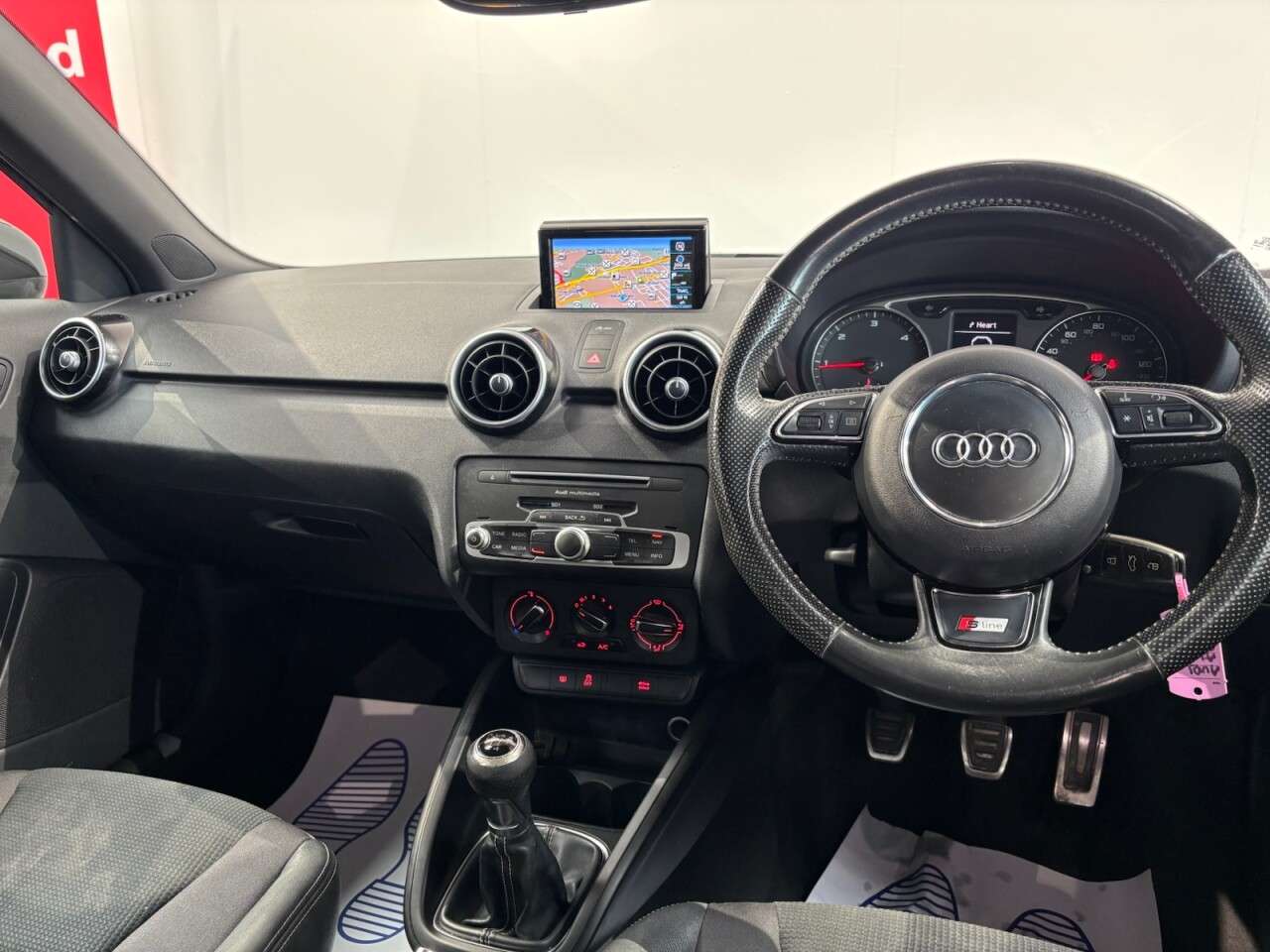 2016 AUDI A1 2016 AUDI A1