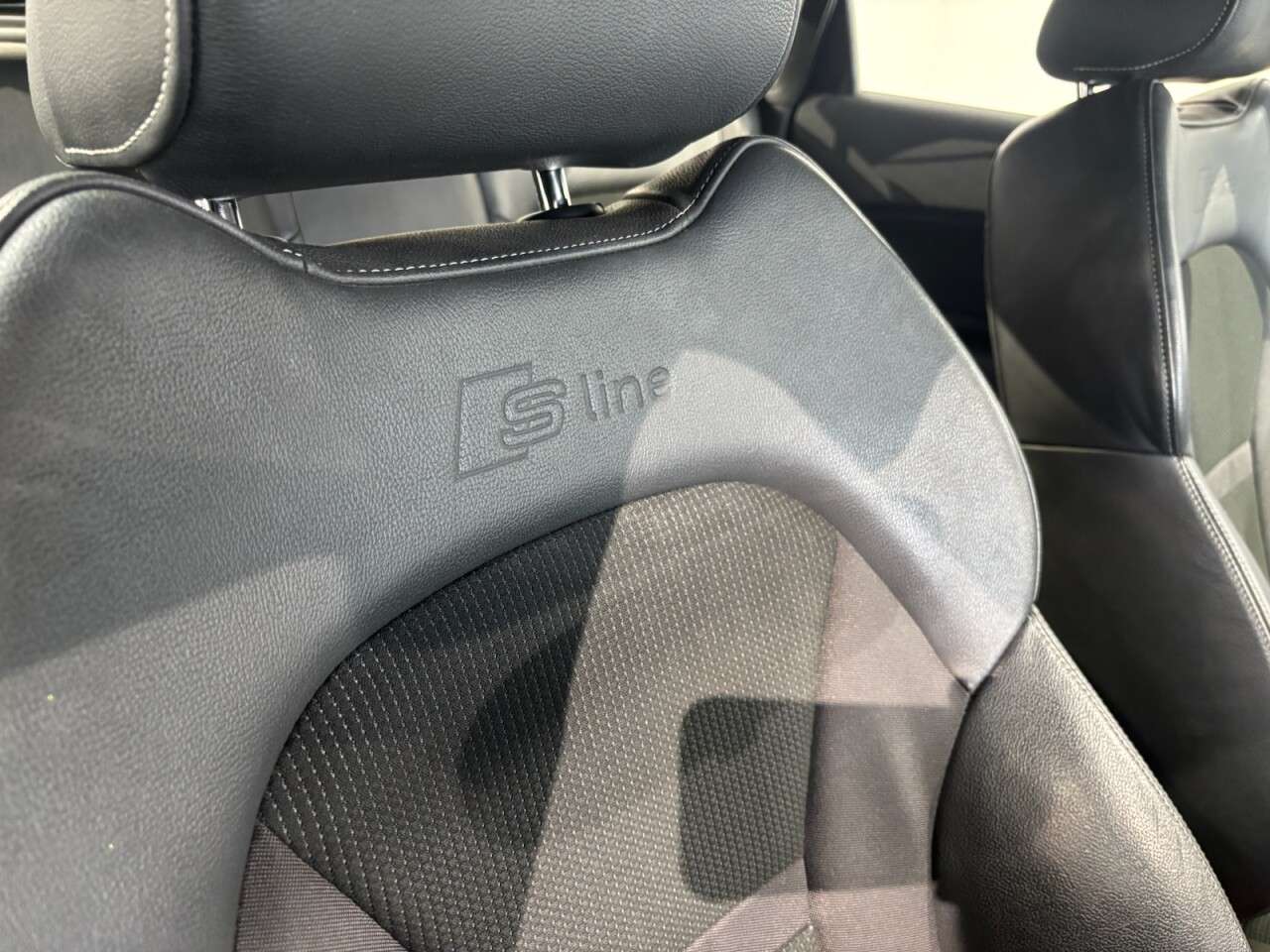 2016 AUDI A1 2016 AUDI A1