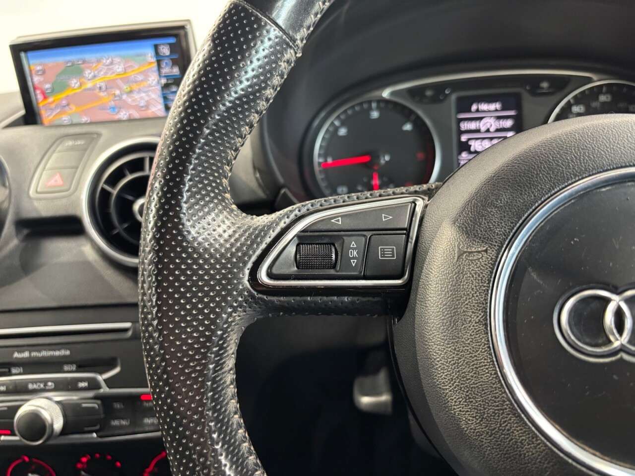 2016 AUDI A1 2016 AUDI A1