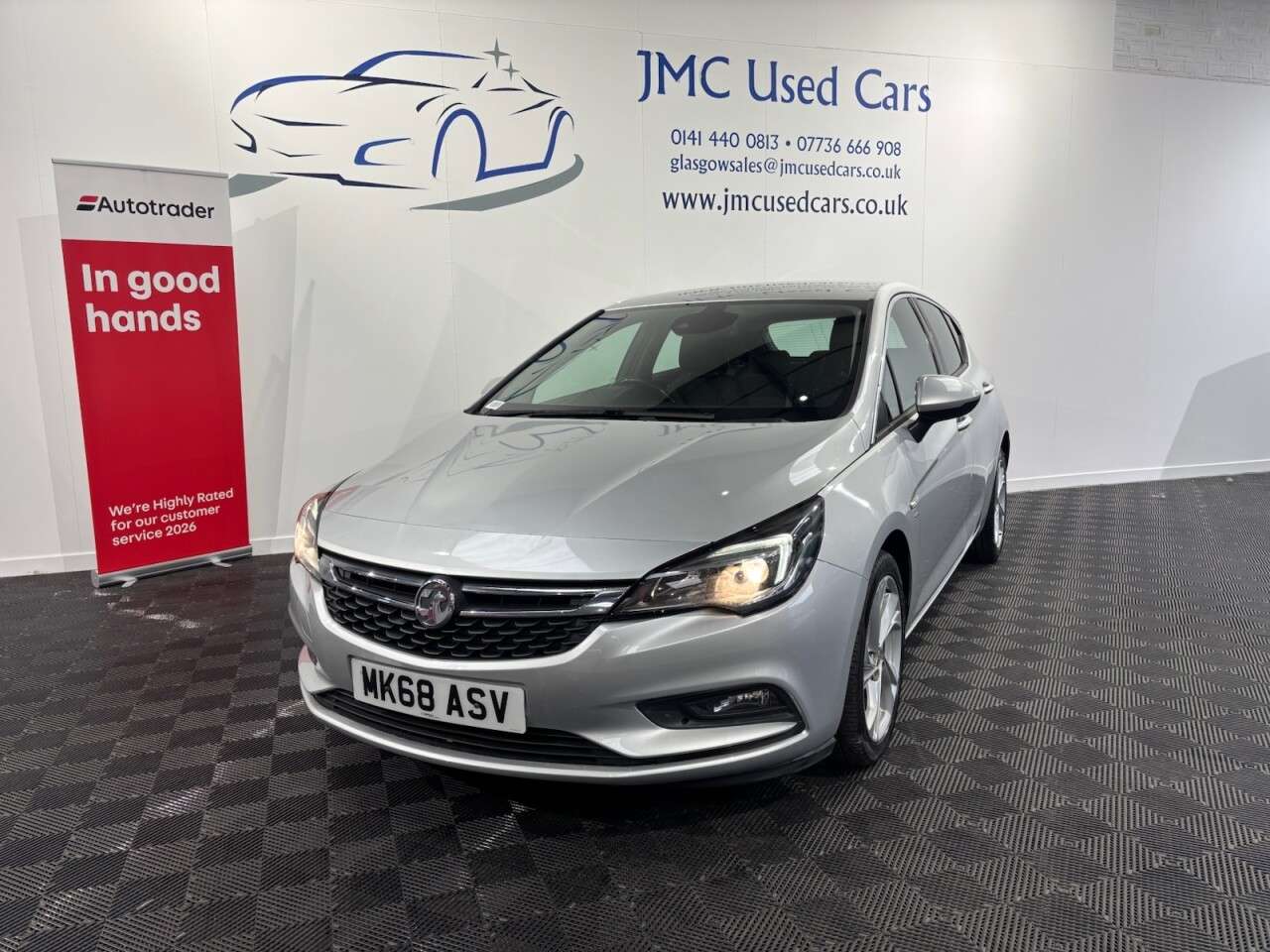 A 2019 VAUXHALL ASTRA 1.6i Turbo SRi Nav Hatchback 5dr Petrol Manual Euro 6 (s/s) (200 ps) BLUETO A 2019 VAUXHALL ASTRA 1.6i Turbo SRi Nav Hatchback 5dr Petrol Manual Euro 6 (s/s) (200 ps) BLUETO