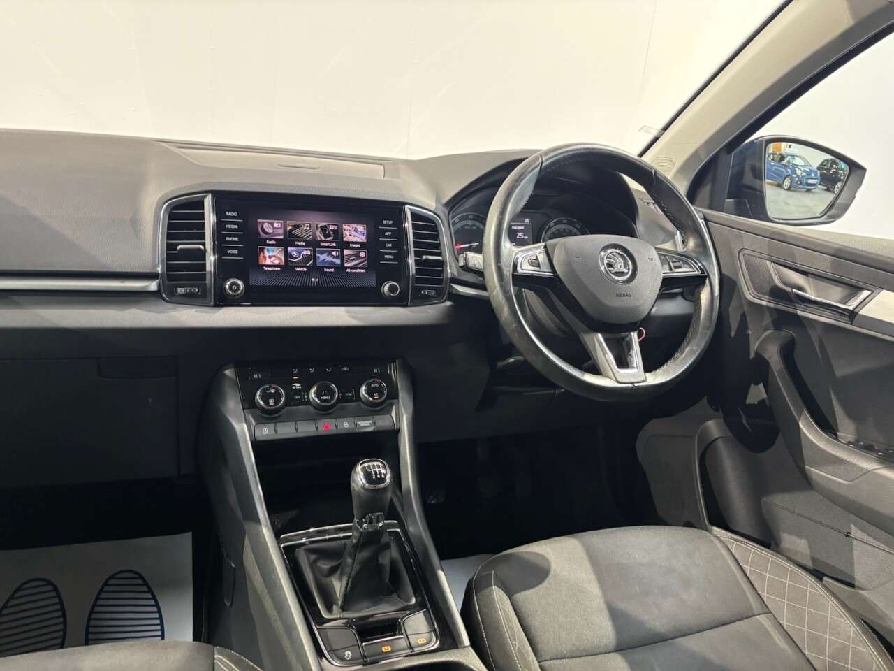 2018 SKODA KAROQ 2018 SKODA KAROQ