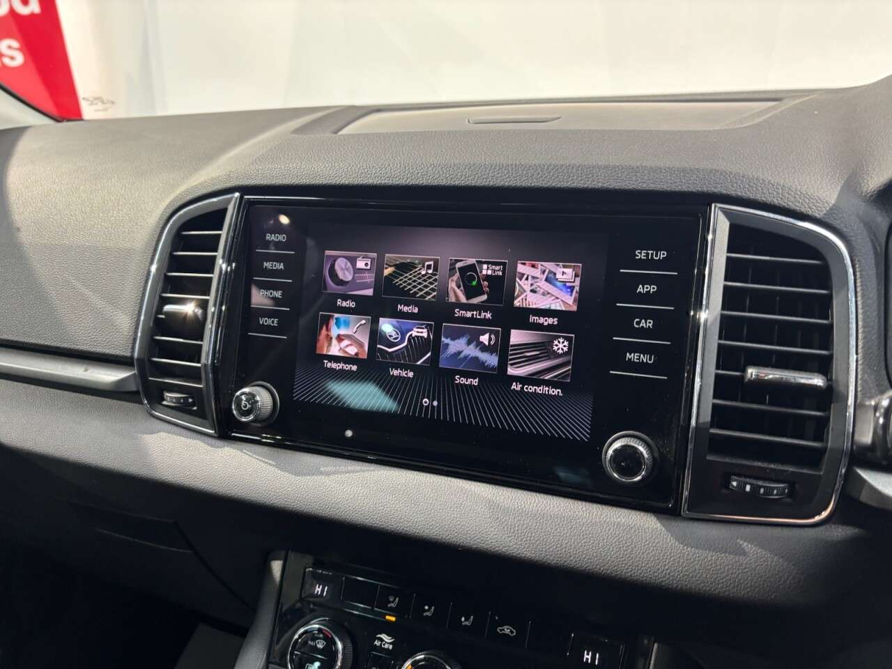 2018 SKODA KAROQ 2018 SKODA KAROQ