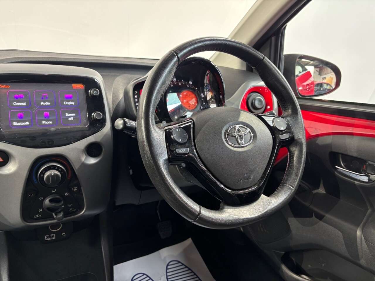 2019 TOYOTA AYGO 2019 TOYOTA AYGO