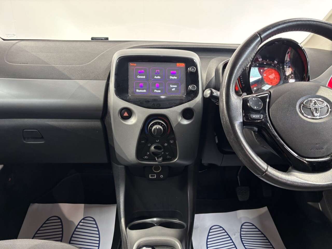 2019 TOYOTA AYGO 2019 TOYOTA AYGO