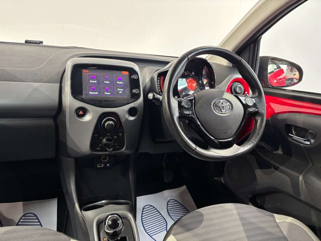 2019 TOYOTA AYGO 2019 TOYOTA AYGO