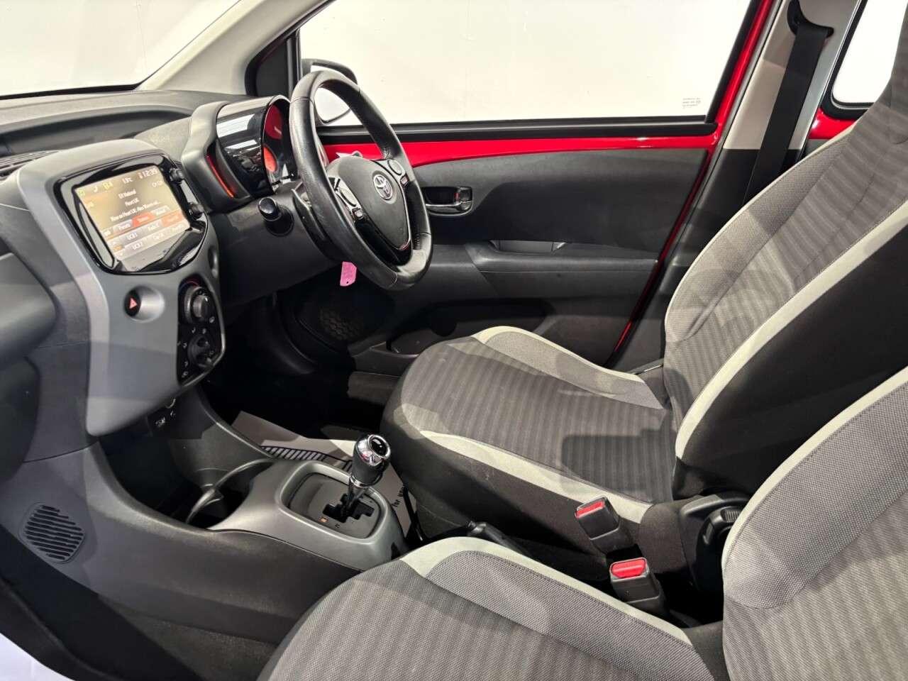 2019 TOYOTA AYGO 2019 TOYOTA AYGO