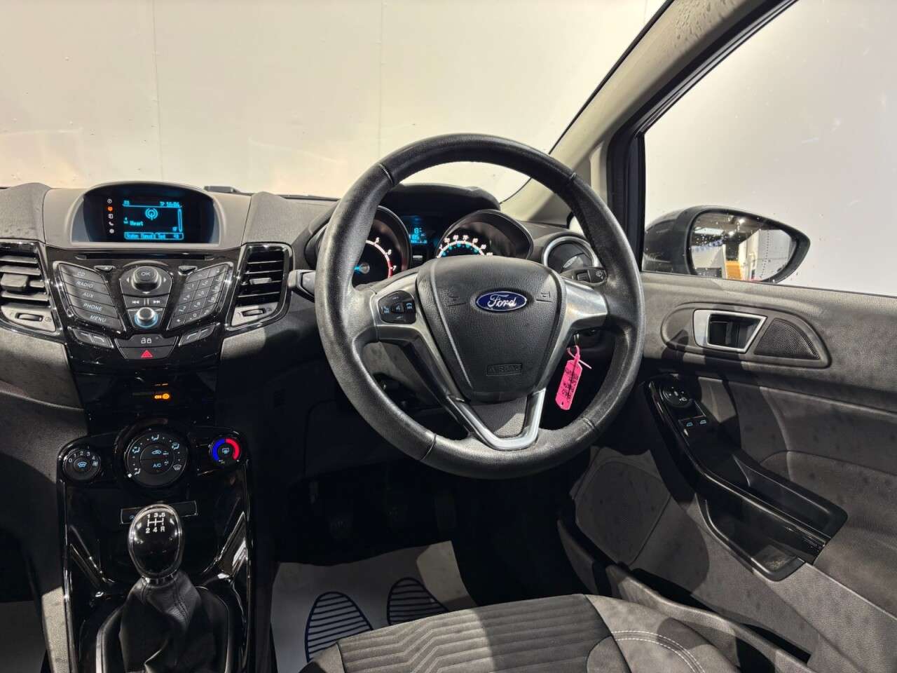 2015 FORD FIESTA 2015 FORD FIESTA
