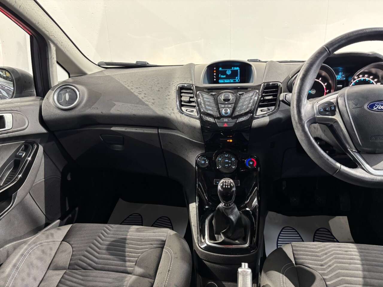 2015 FORD FIESTA 2015 FORD FIESTA