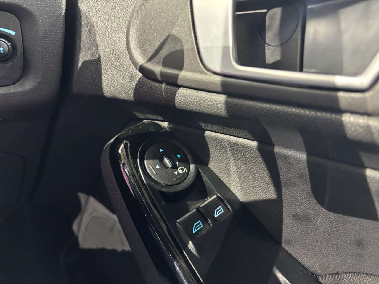 2015 FORD FIESTA 2015 FORD FIESTA
