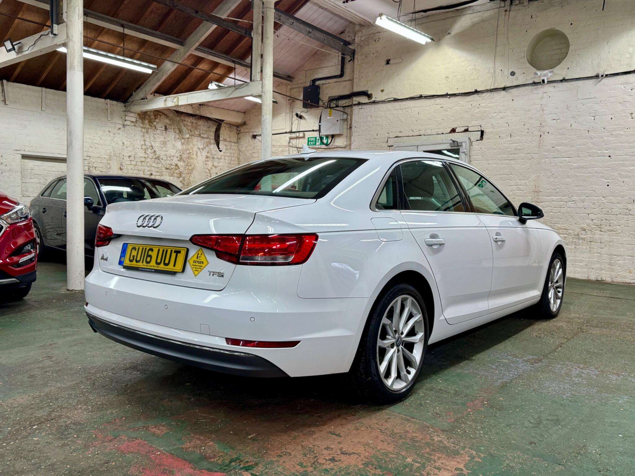 2016 AUDI A4 2016 AUDI A4