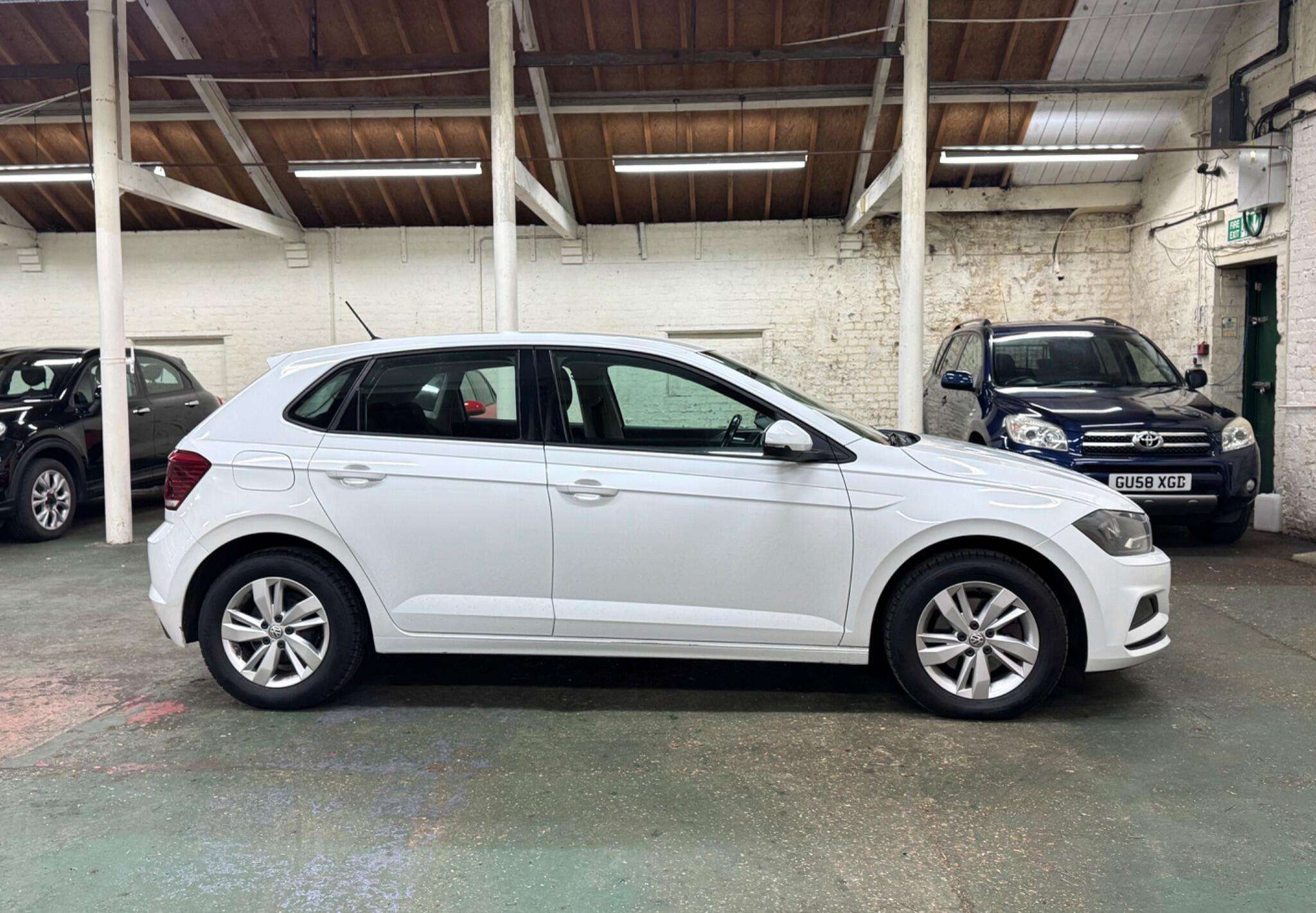 2019 VOLKSWAGEN POLO 2019 VOLKSWAGEN POLO