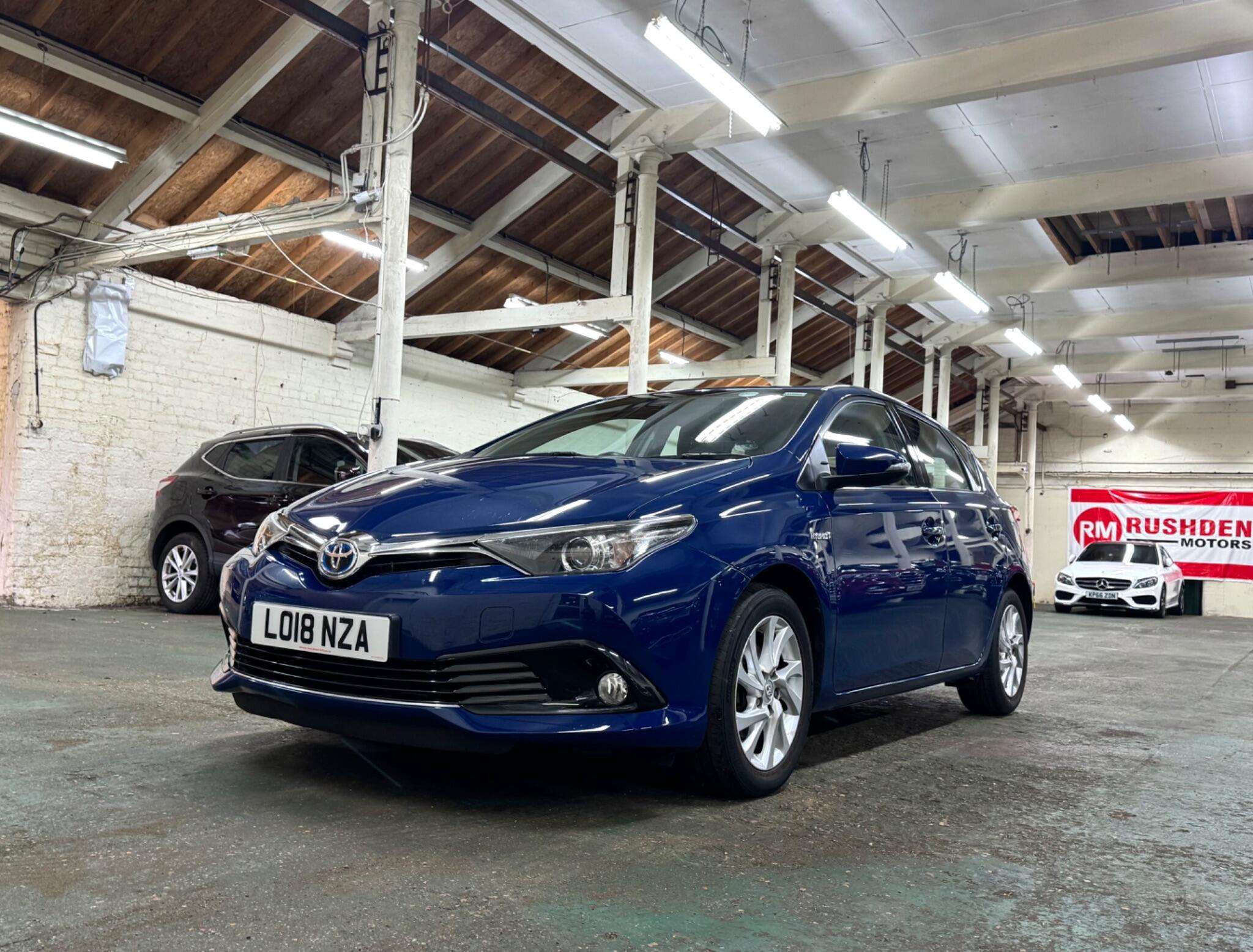 2018 TOYOTA AURIS 2018 TOYOTA AURIS