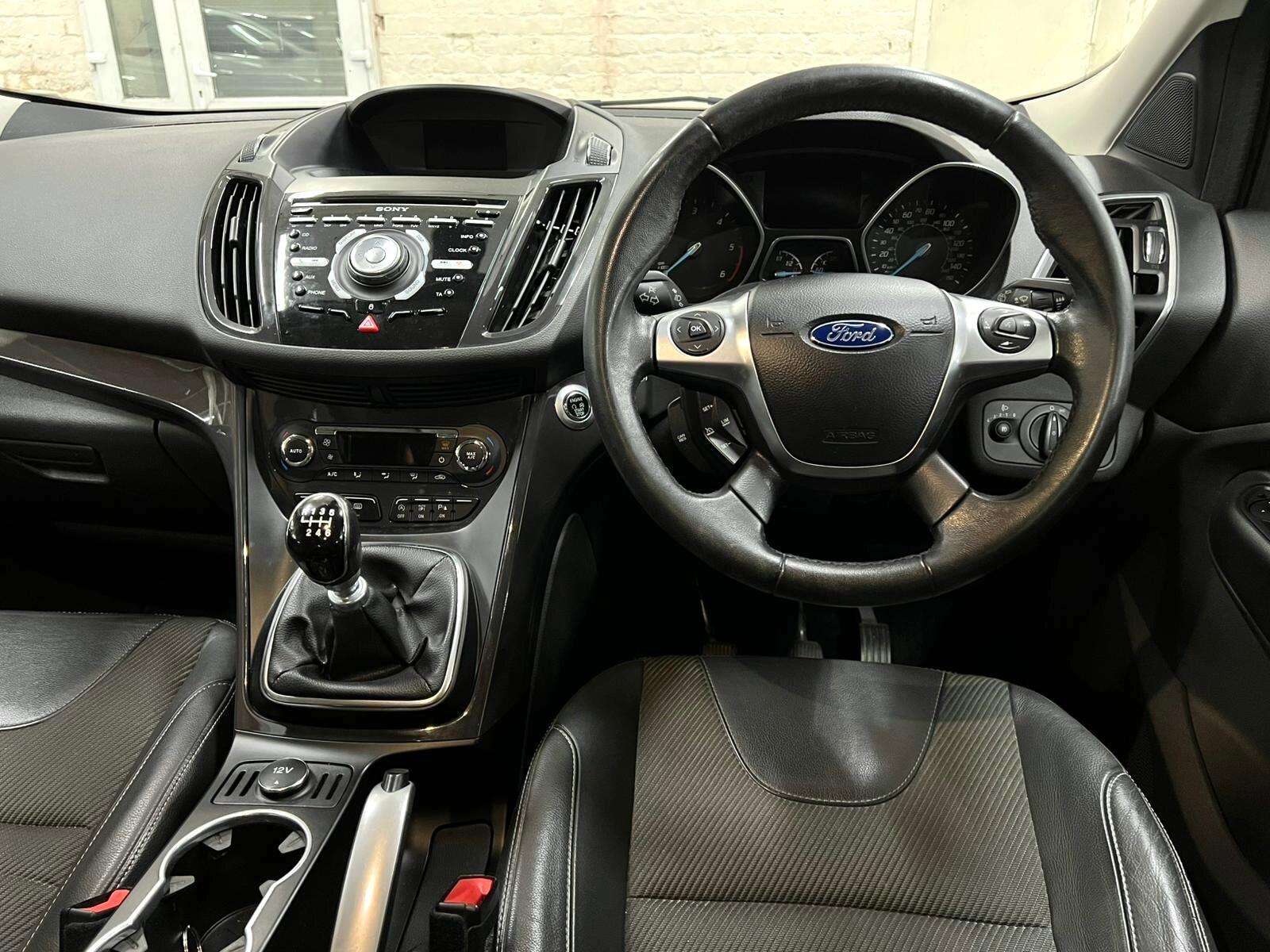 2015 FORD KUGA 2015 FORD KUGA