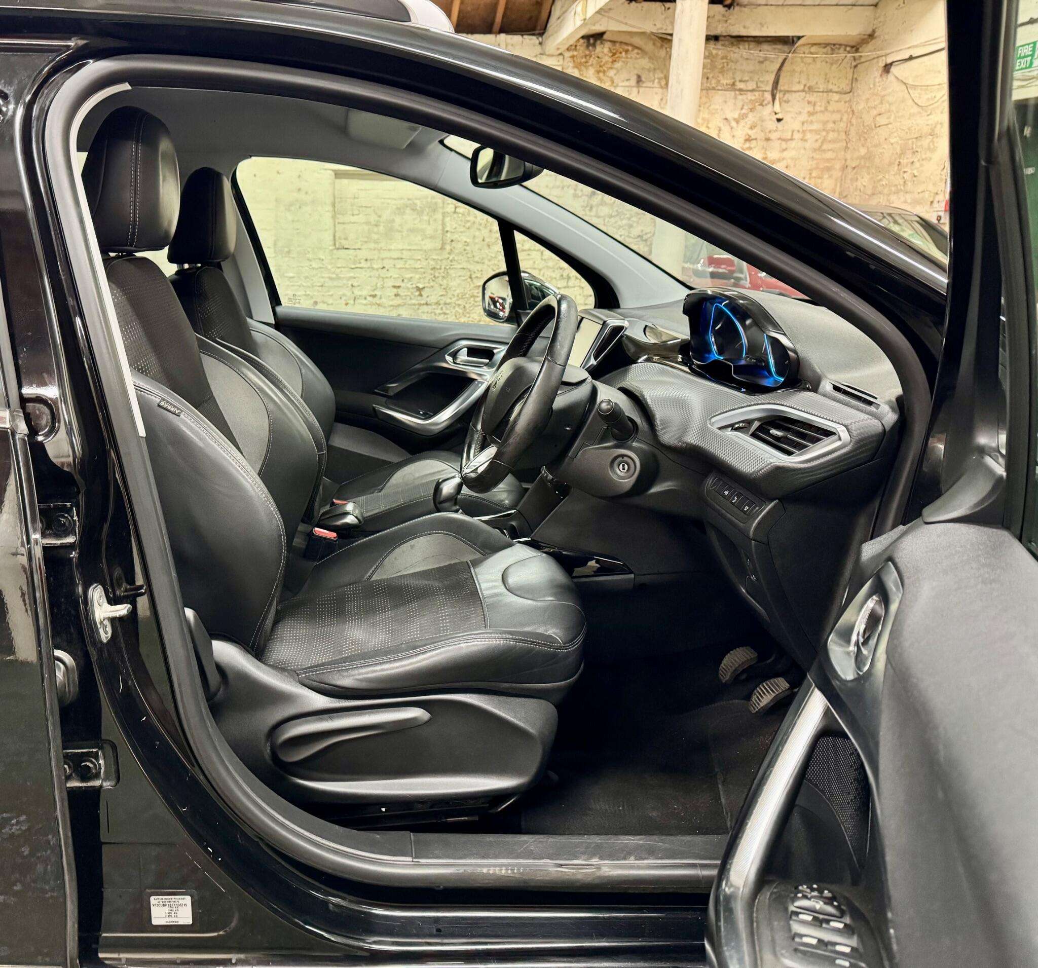 2015 PEUGEOT 2008 2015 PEUGEOT 2008