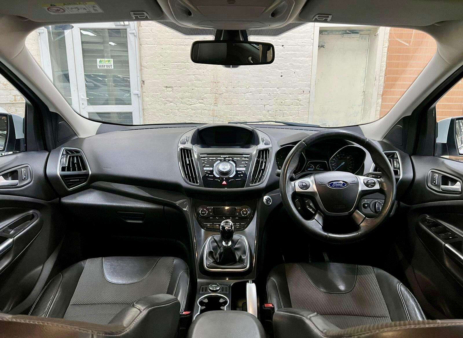 2015 FORD KUGA 2015 FORD KUGA