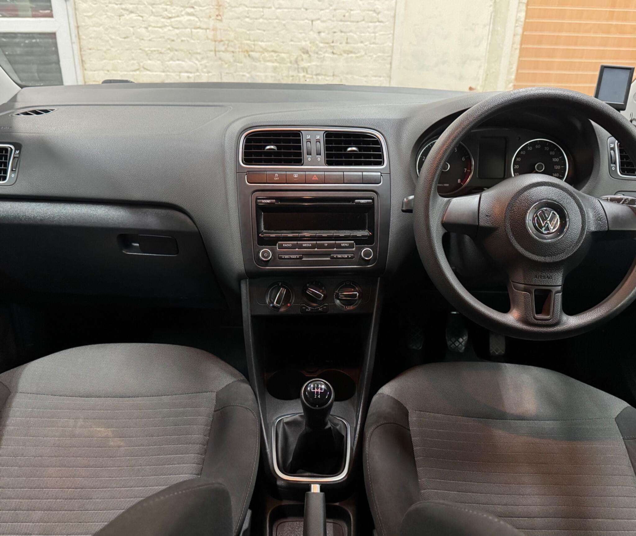 2013 VOLKSWAGEN POLO 2013 VOLKSWAGEN POLO