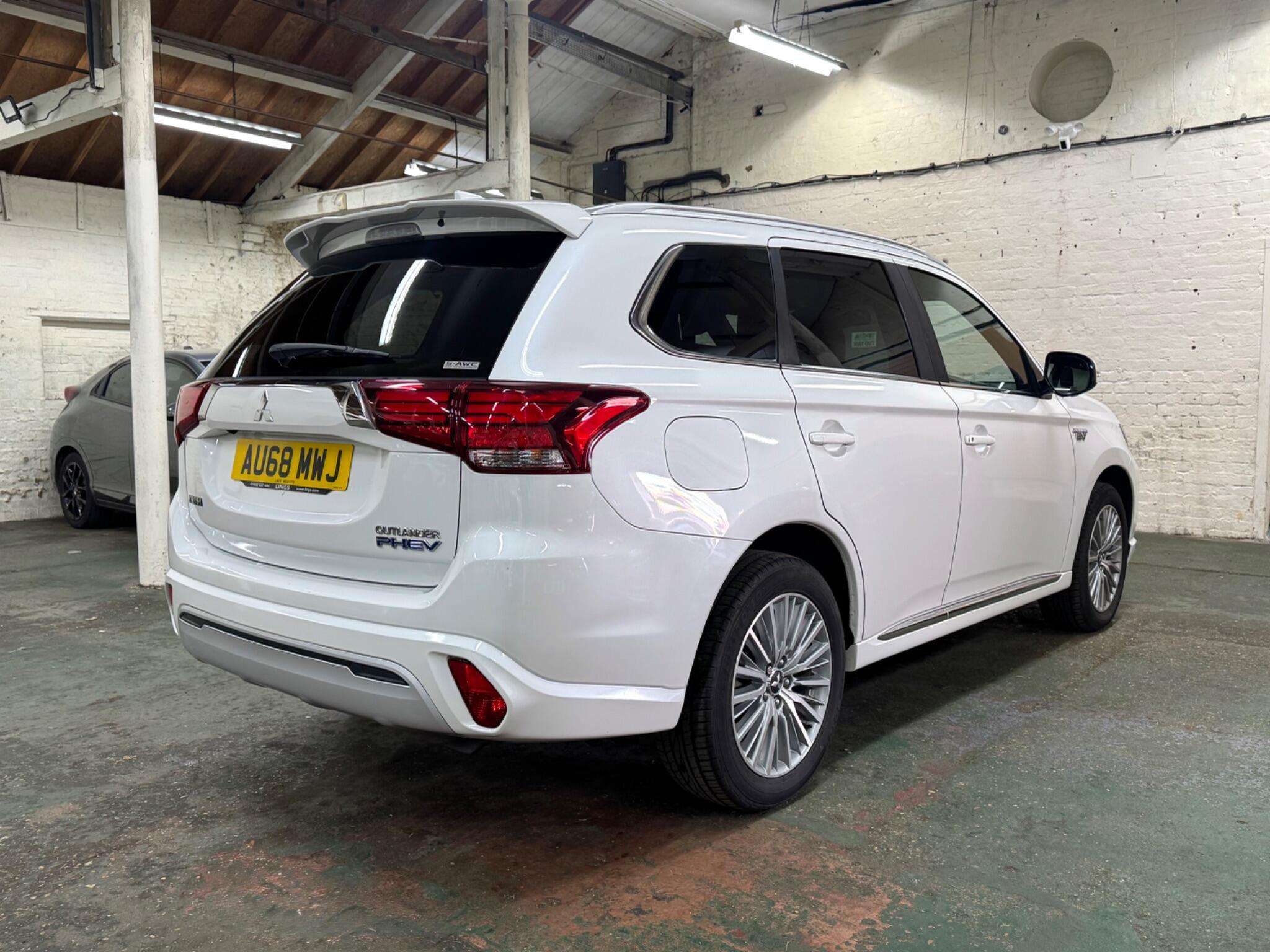 2018 MITSUBISHI OUTLANDER 2018 MITSUBISHI OUTLANDER