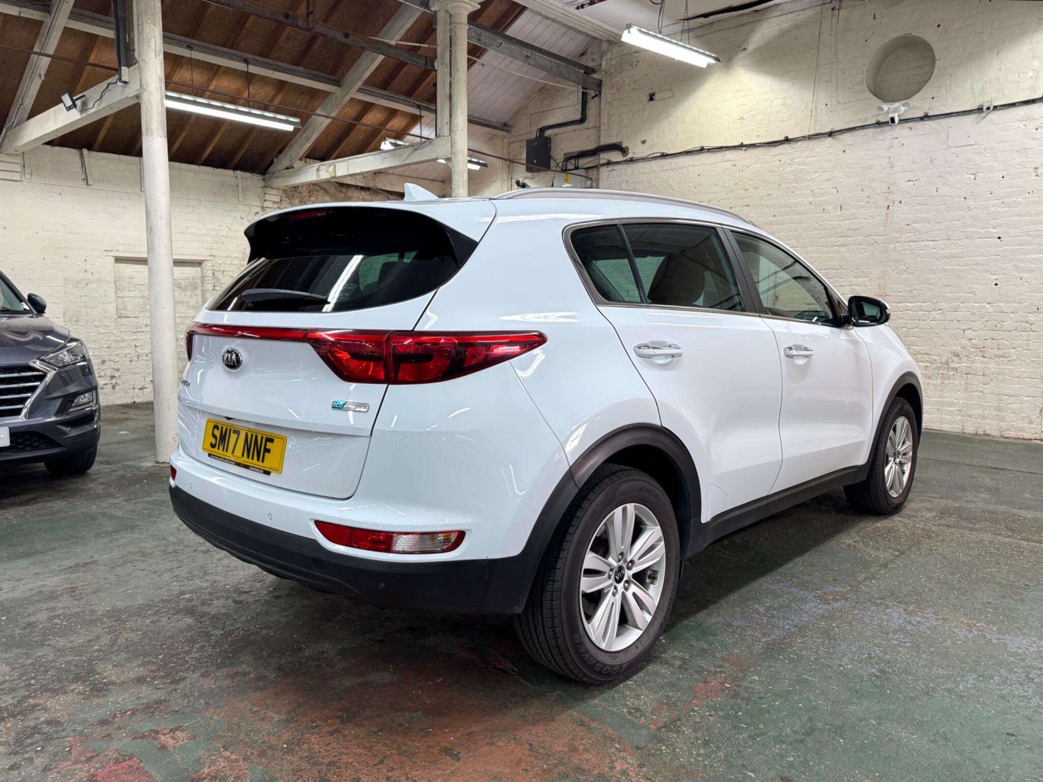 2017 KIA SPORTAGE 2017 KIA SPORTAGE