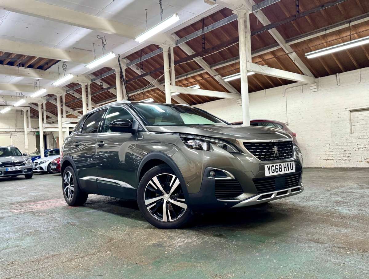 Check out this Peugeot 3008 2018 Petrol Manual