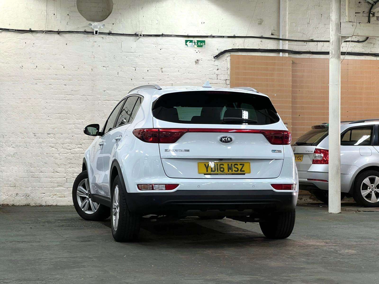 2016 KIA SPORTAGE 2016 KIA SPORTAGE