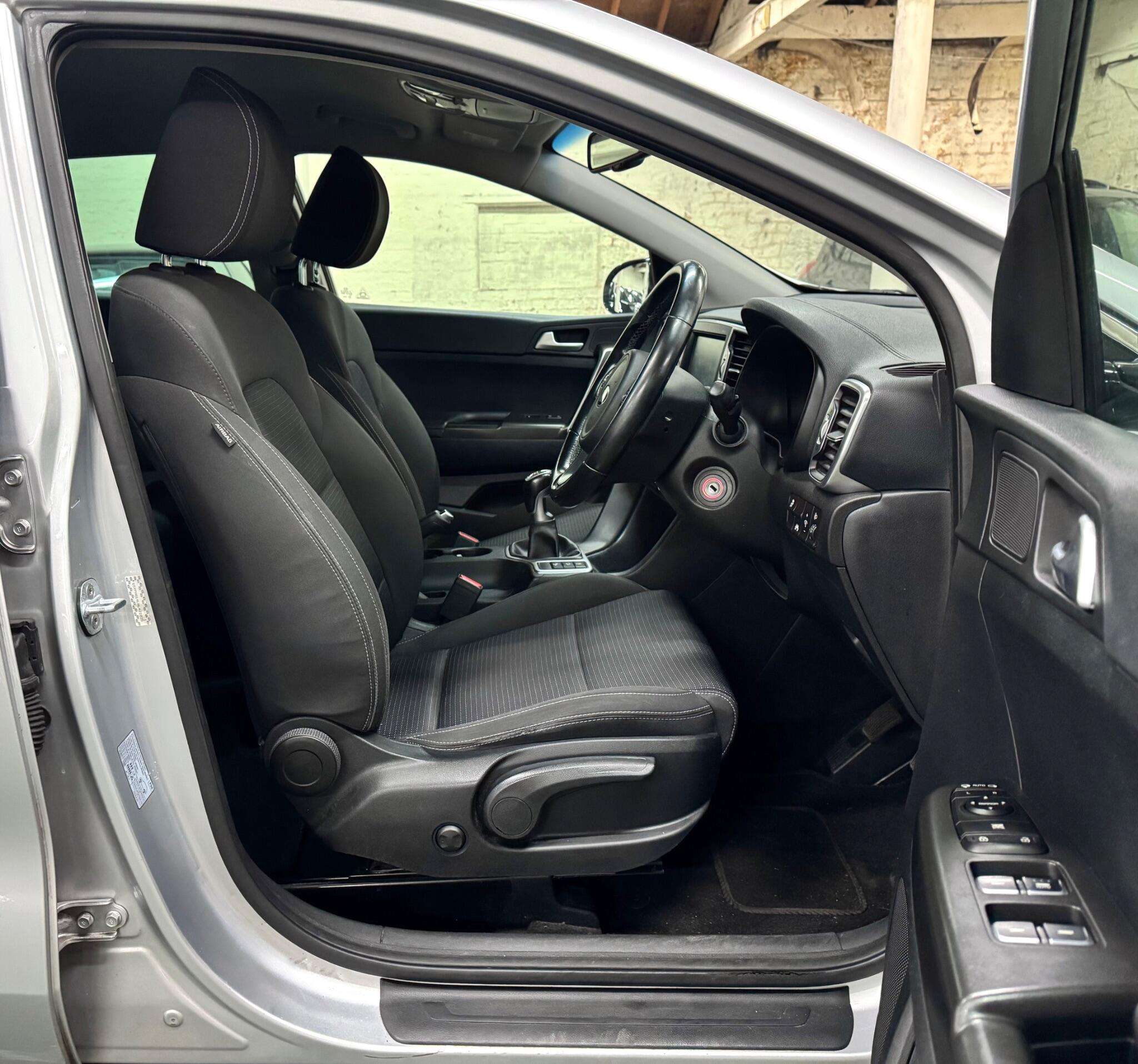 2018 KIA SPORTAGE 2018 KIA SPORTAGE