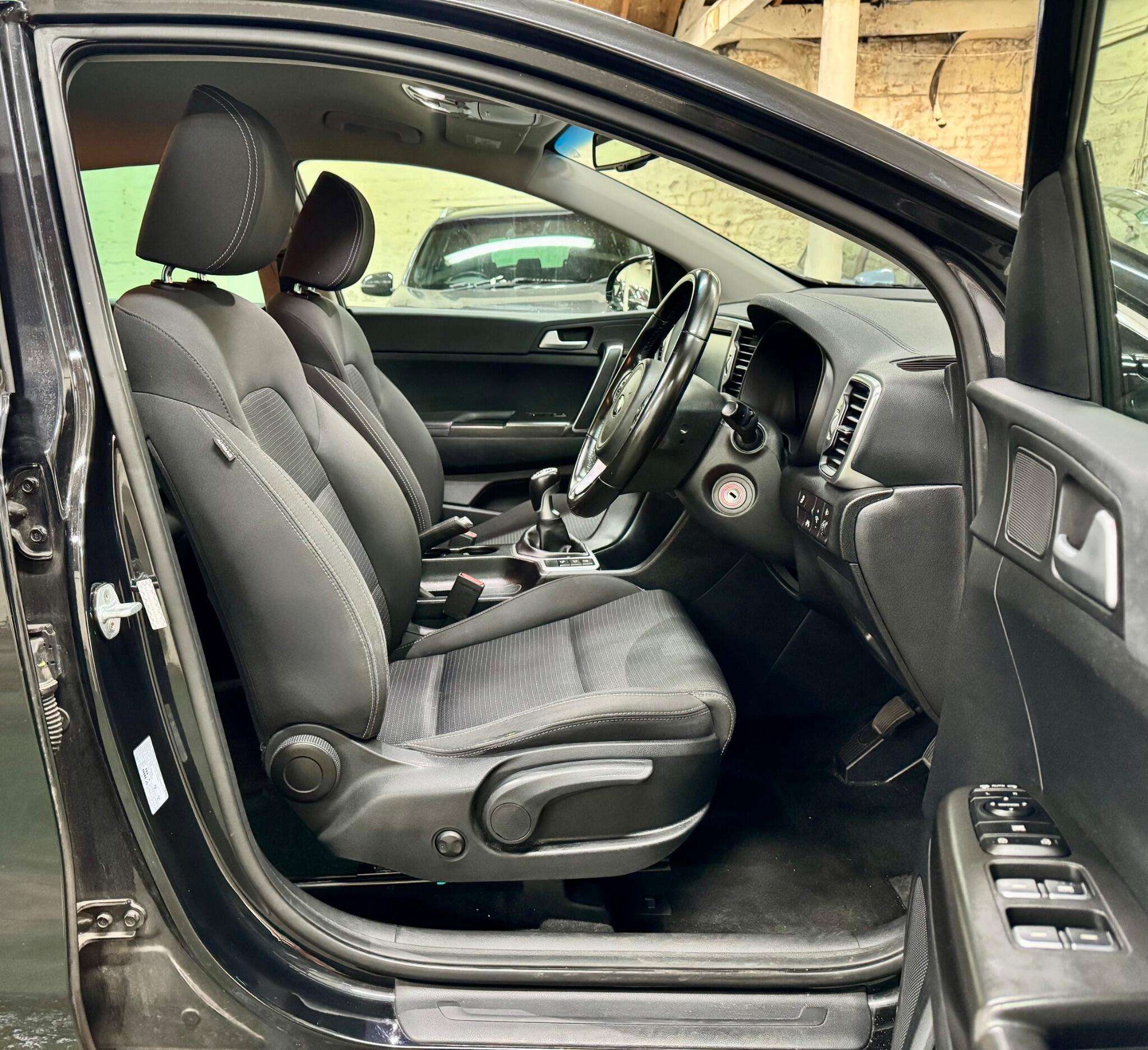 2018 KIA SPORTAGE 2018 KIA SPORTAGE