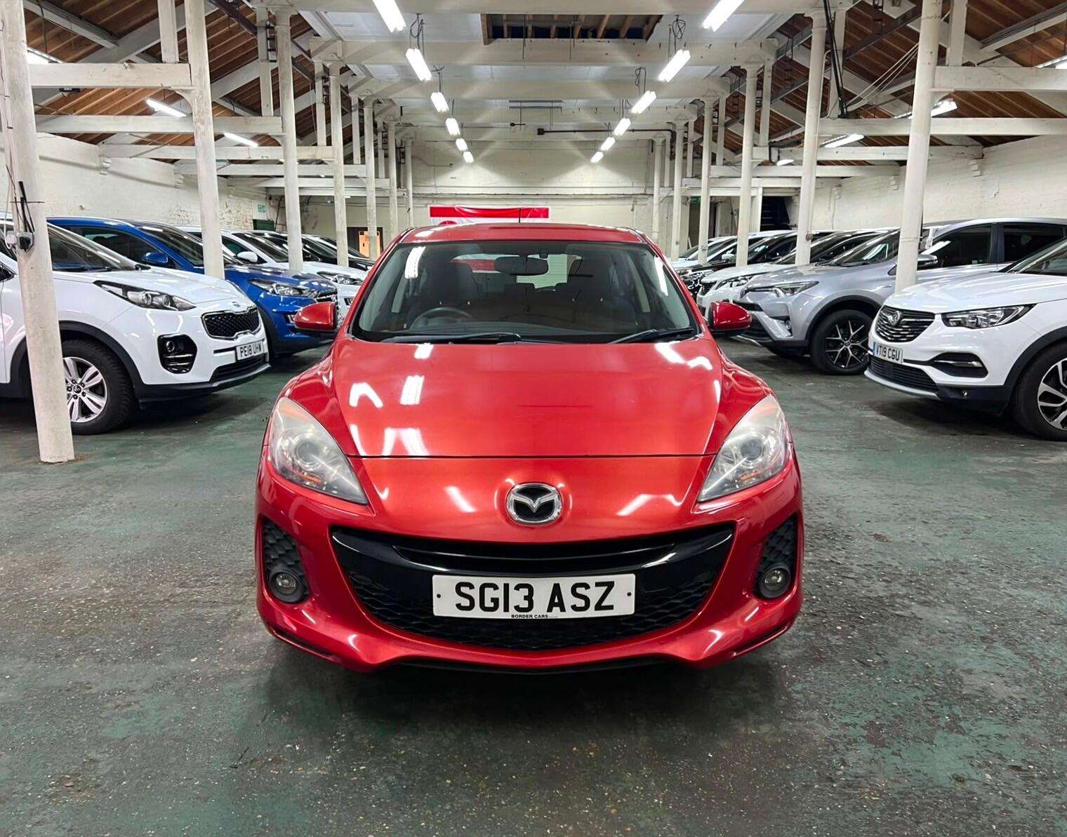A 2013 MAZDA 3 1.6 Venture Euro 5 5dr A 2013 MAZDA 3 1.6 Venture Euro 5 5dr