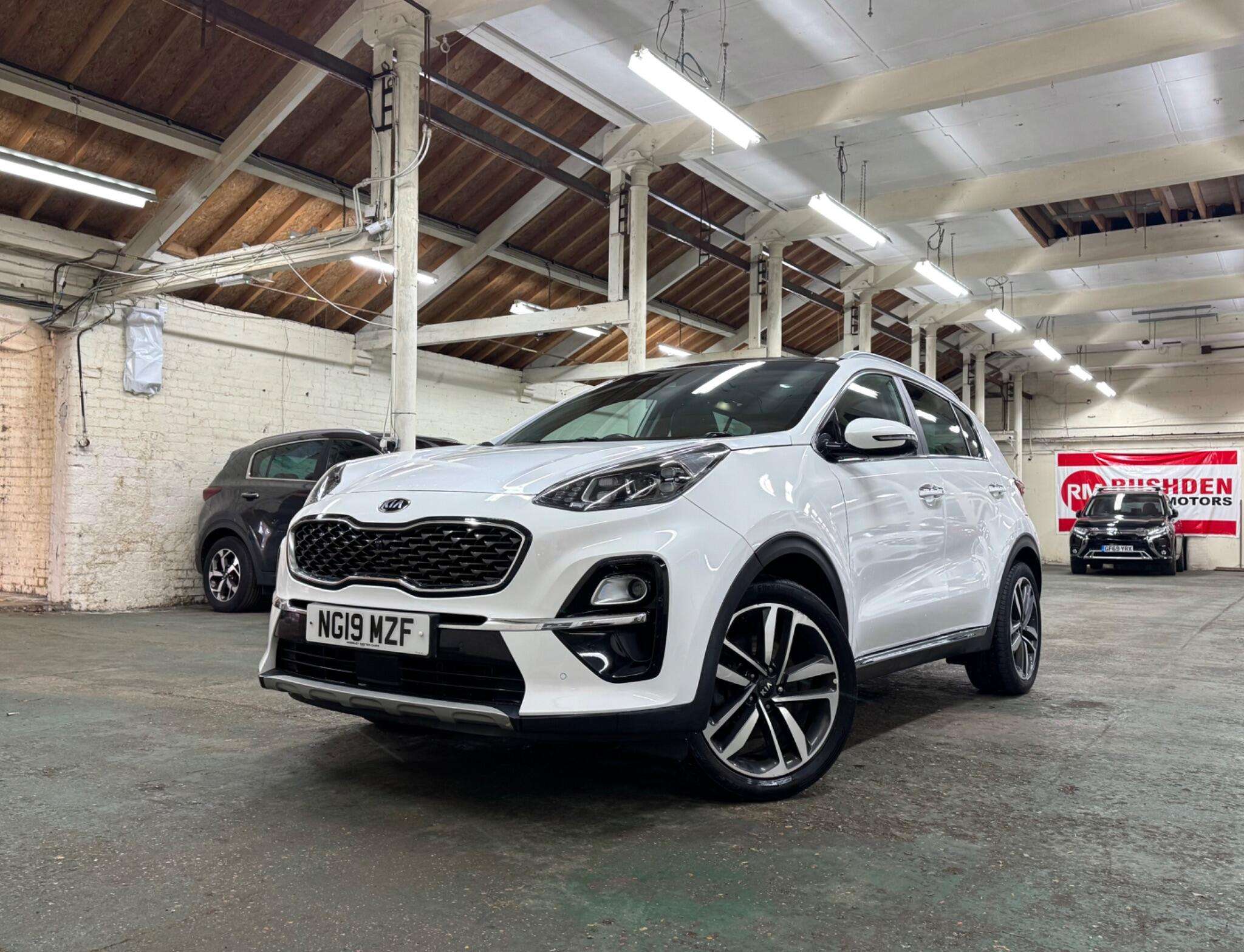 A 2019 KIA SPORTAGE 1.6 T-GDi 4 Euro 6 (s/s) 5dr A 2019 KIA SPORTAGE 1.6 T-GDi 4 Euro 6 (s/s) 5dr
