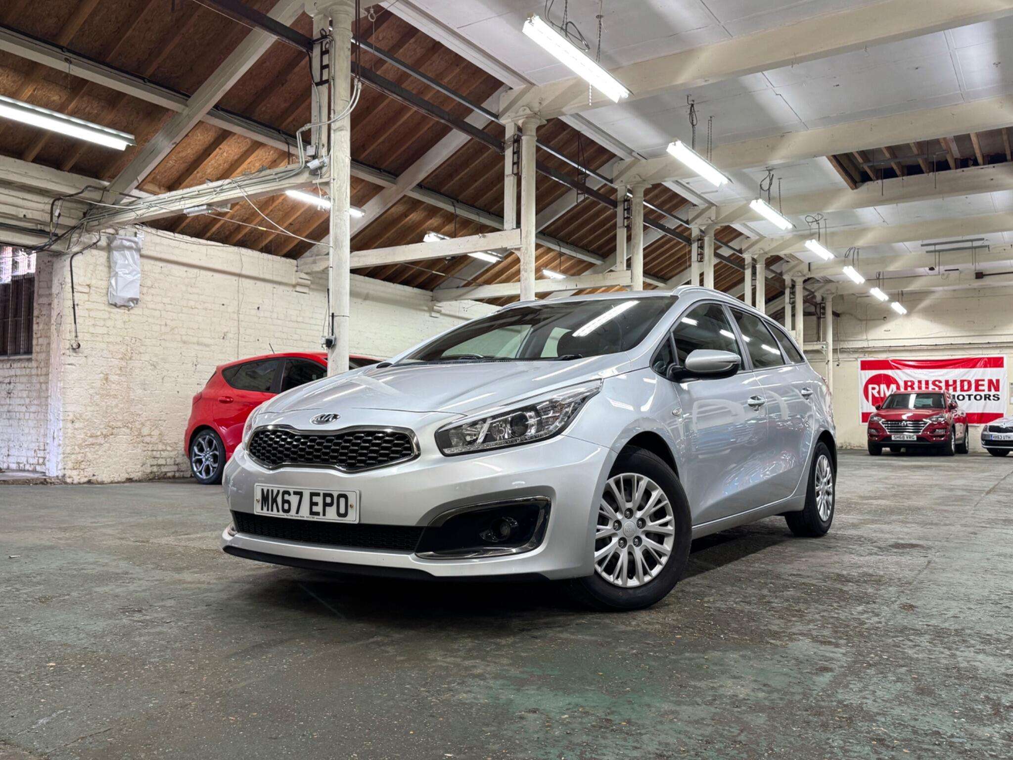 A 2017 KIA CEED 1.6 CRDi 1 Sportswagon Euro 6 (s/s) 5dr A 2017 KIA CEED 1.6 CRDi 1 Sportswagon Euro 6 (s/s) 5dr