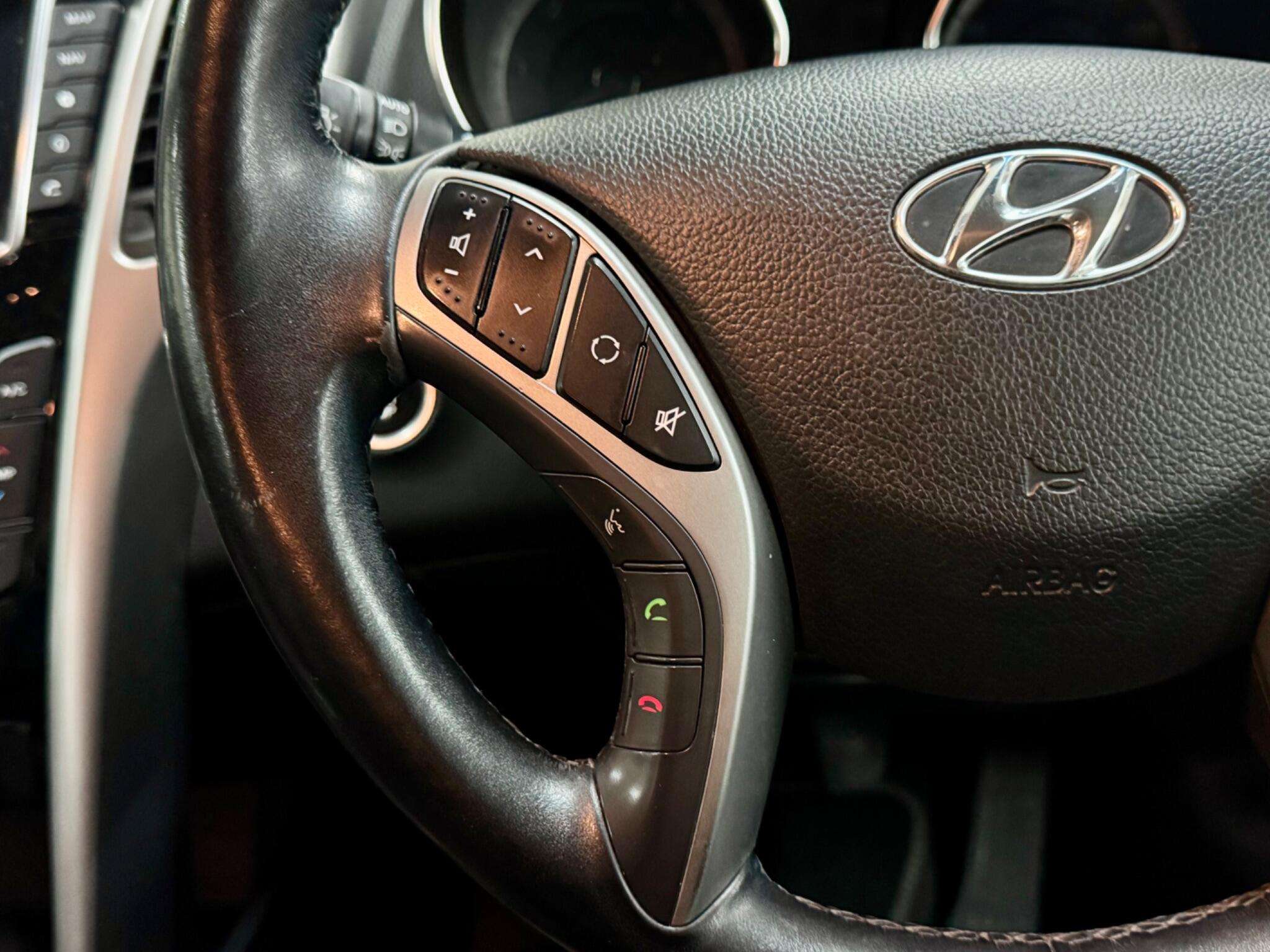 2016 HYUNDAI I30 2016 HYUNDAI I30