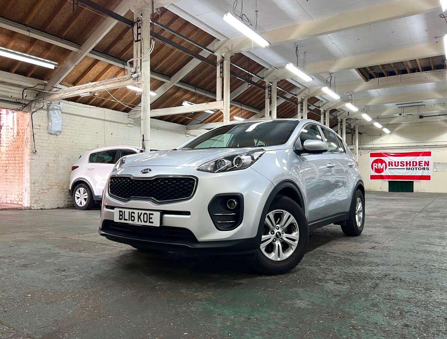 A 2016 KIA SPORTAGE 1.7 CRDi 1 Euro 6 (s/s) 5dr A 2016 KIA SPORTAGE 1.7 CRDi 1 Euro 6 (s/s) 5dr