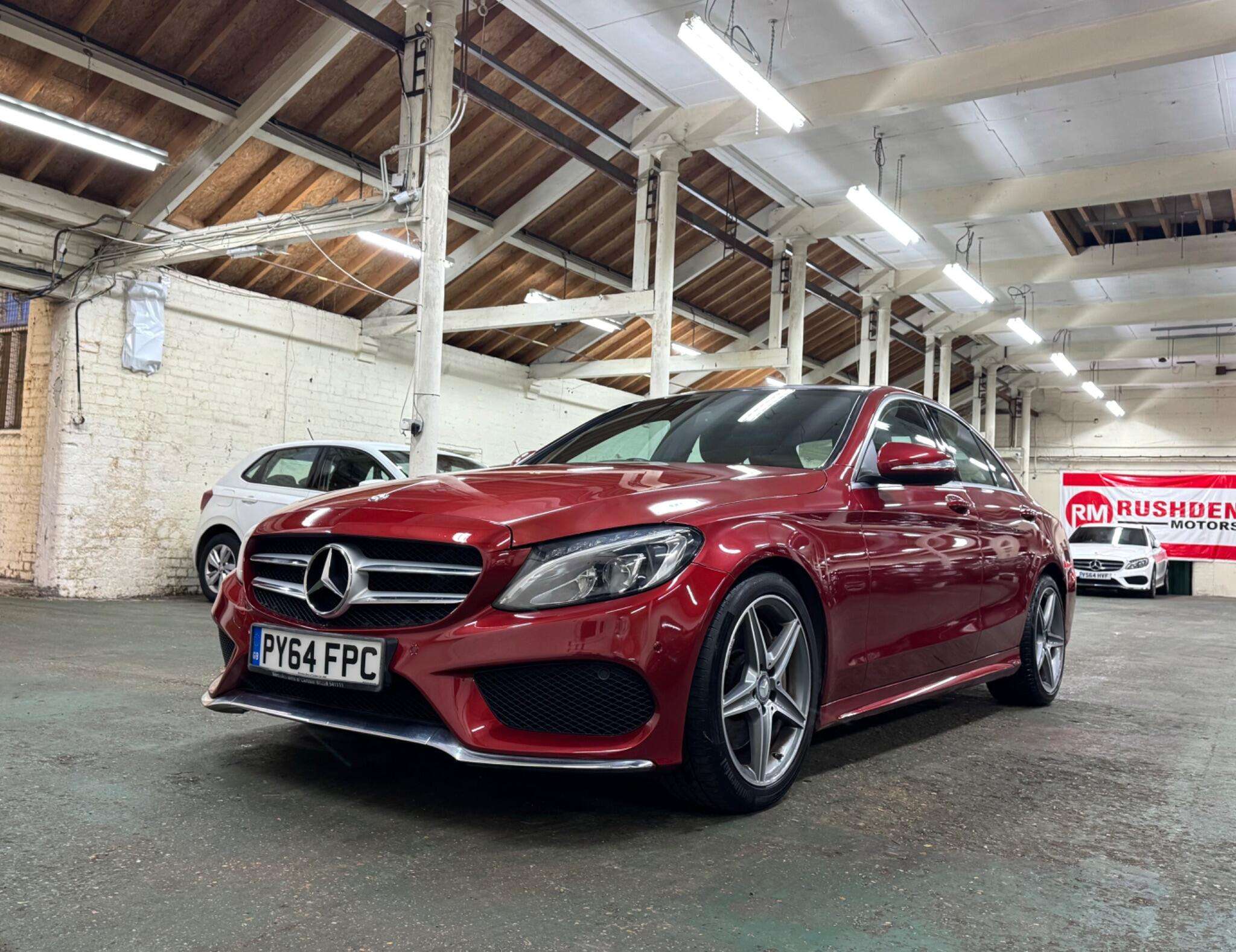A 2014 MERCEDES-BENZ C CLASS 2.1 C250 BlueTEC AMG Line G-Tronic+ Euro 6 (s/s) 4dr A 2014 MERCEDES-BENZ C CLASS 2.1 C250 BlueTEC AMG Line G-Tronic+ Euro 6 (s/s) 4dr