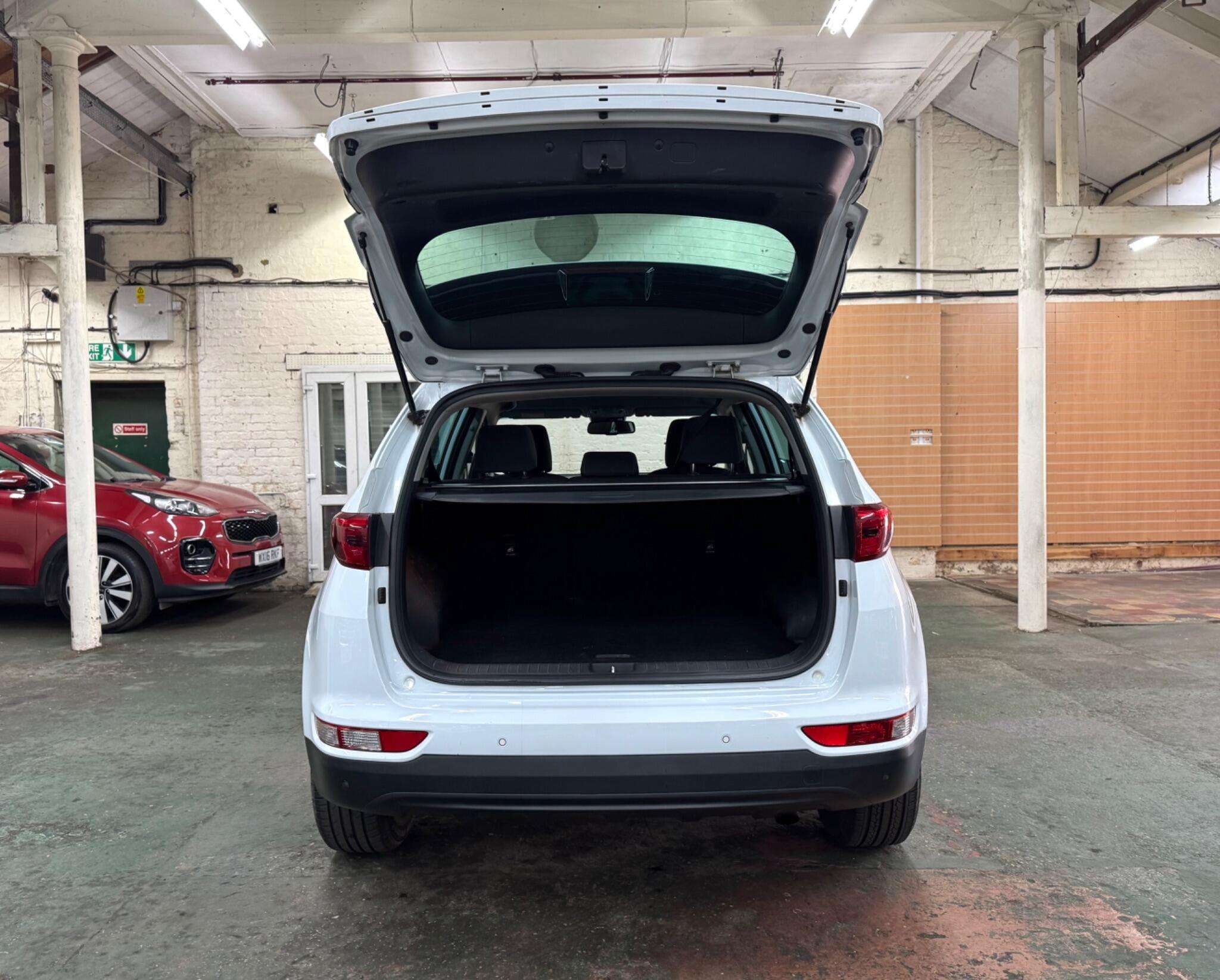 2017 KIA SPORTAGE 2017 KIA SPORTAGE