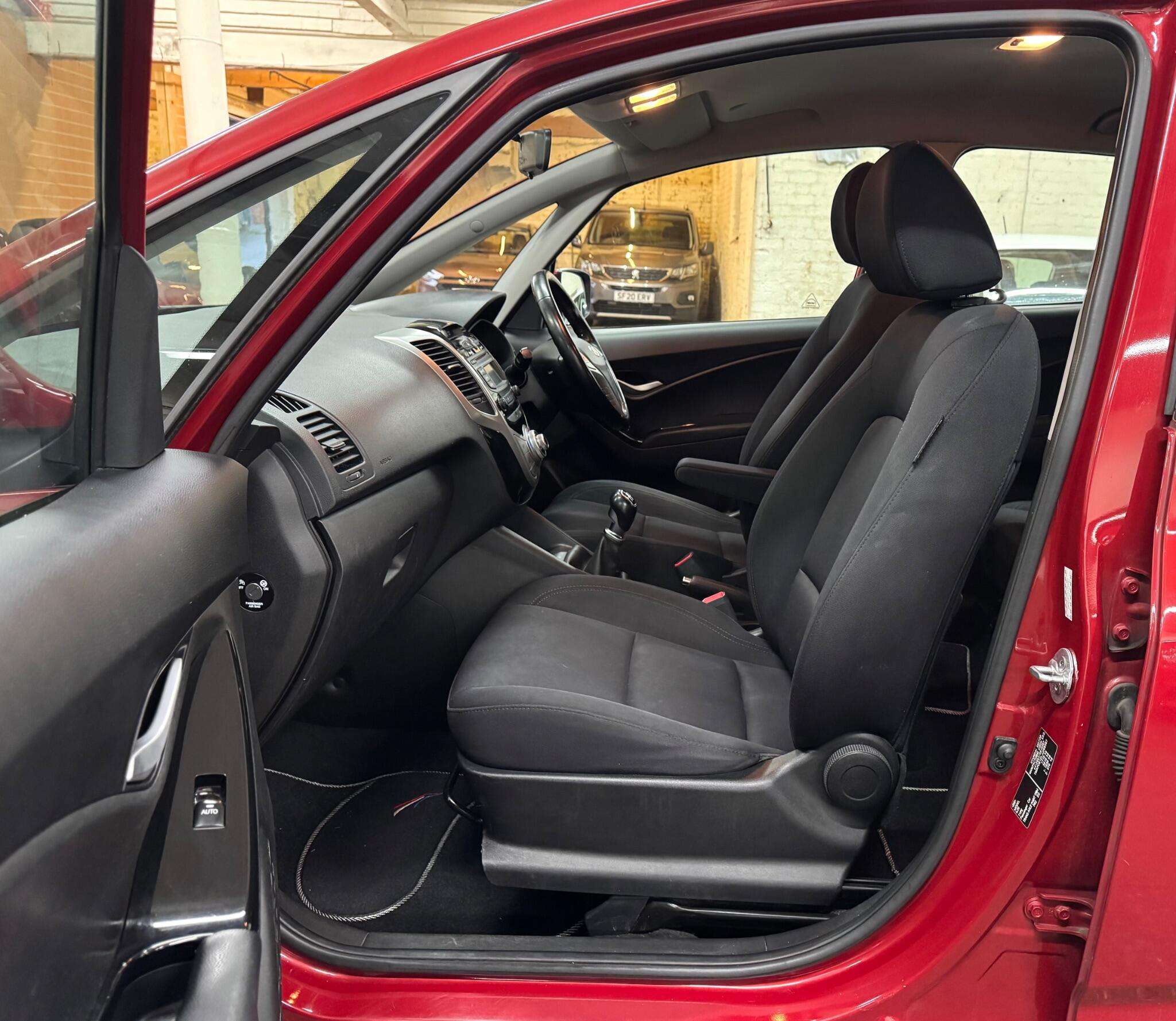 2017 HYUNDAI IX20 2017 HYUNDAI IX20