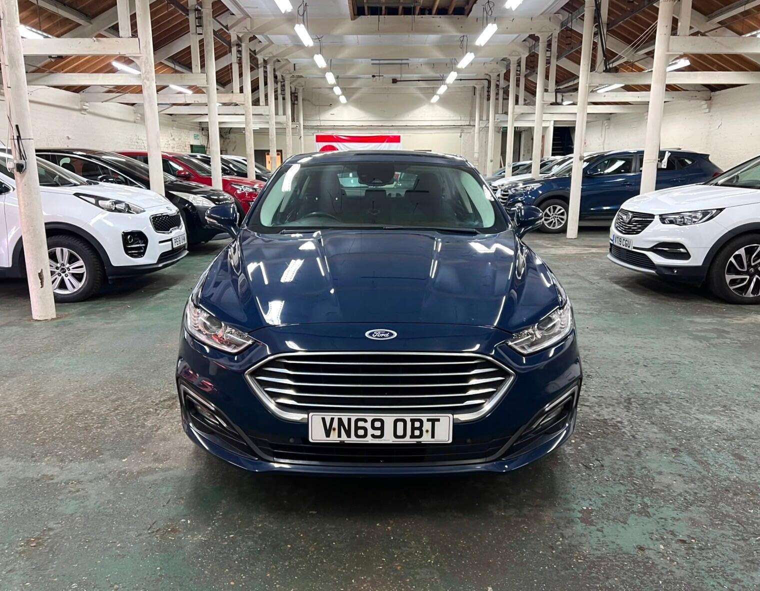 A 2020 FORD MONDEO 2.0 EcoBlue Zetec Edition Euro 6 (s/s) 5dr A 2020 FORD MONDEO 2.0 EcoBlue Zetec Edition Euro 6 (s/s) 5dr