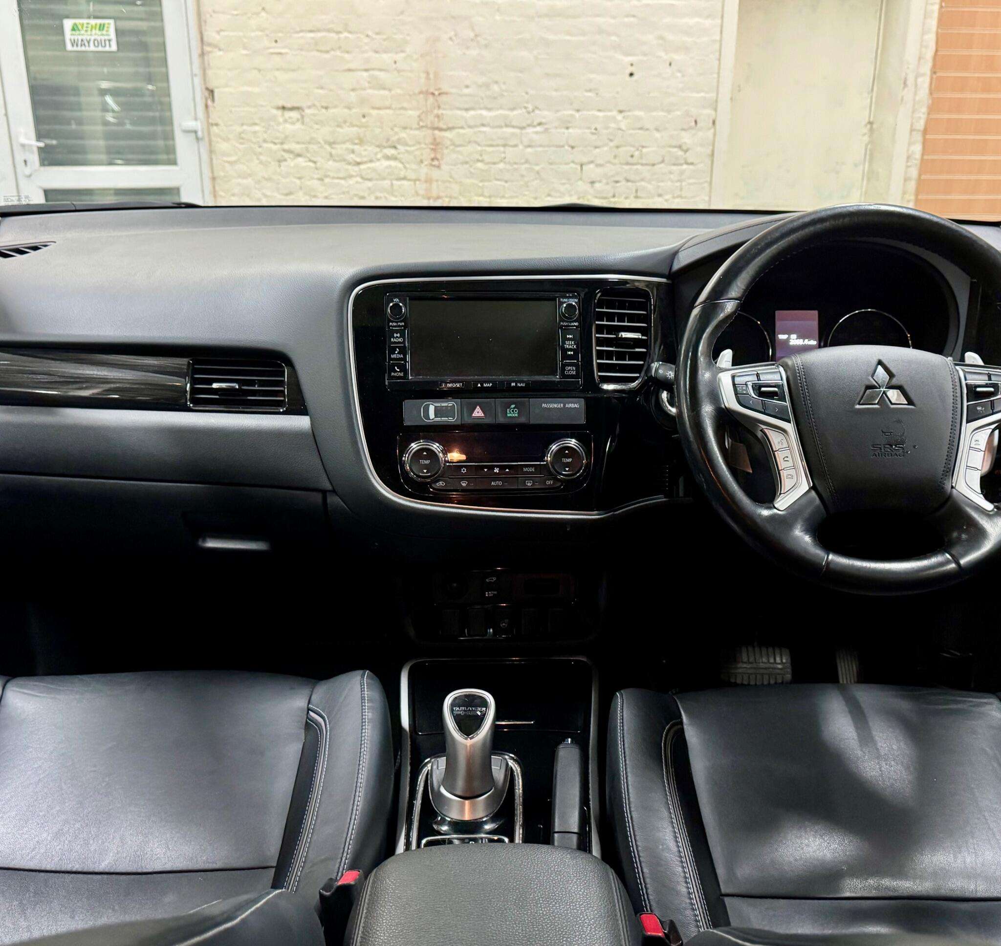 2016 MITSUBISHI OUTLANDER 2016 MITSUBISHI OUTLANDER