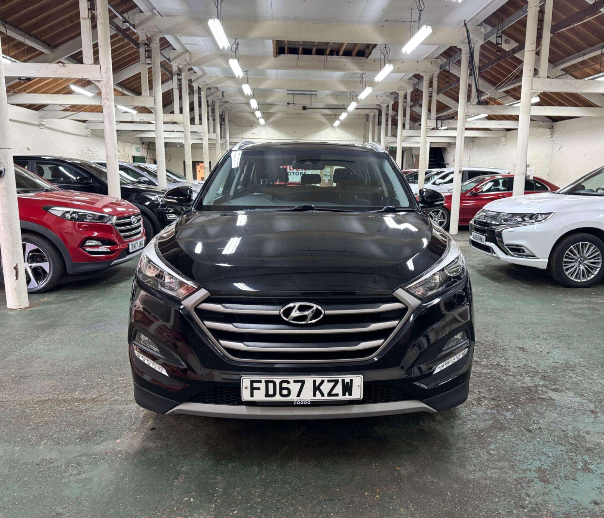 A 2018 HYUNDAI TUCSON GDI SE NAV BLUE DRIVE A 2018 HYUNDAI TUCSON GDI SE NAV BLUE DRIVE