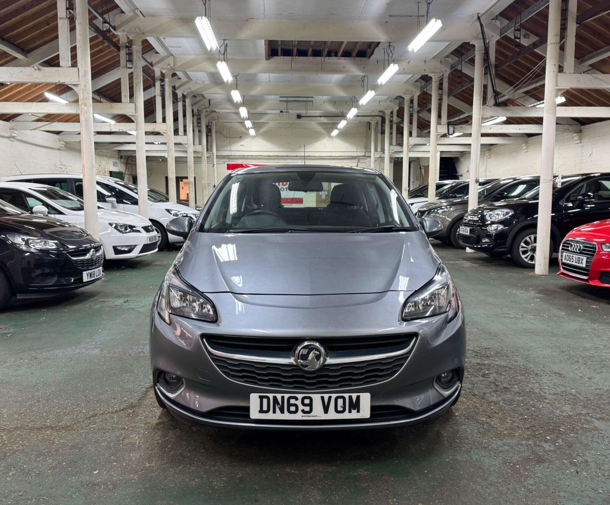A 2019 VAUXHALL CORSA 1.4i SRi Nav Euro 6 (s/s) 5dr A 2019 VAUXHALL CORSA 1.4i SRi Nav Euro 6 (s/s) 5dr