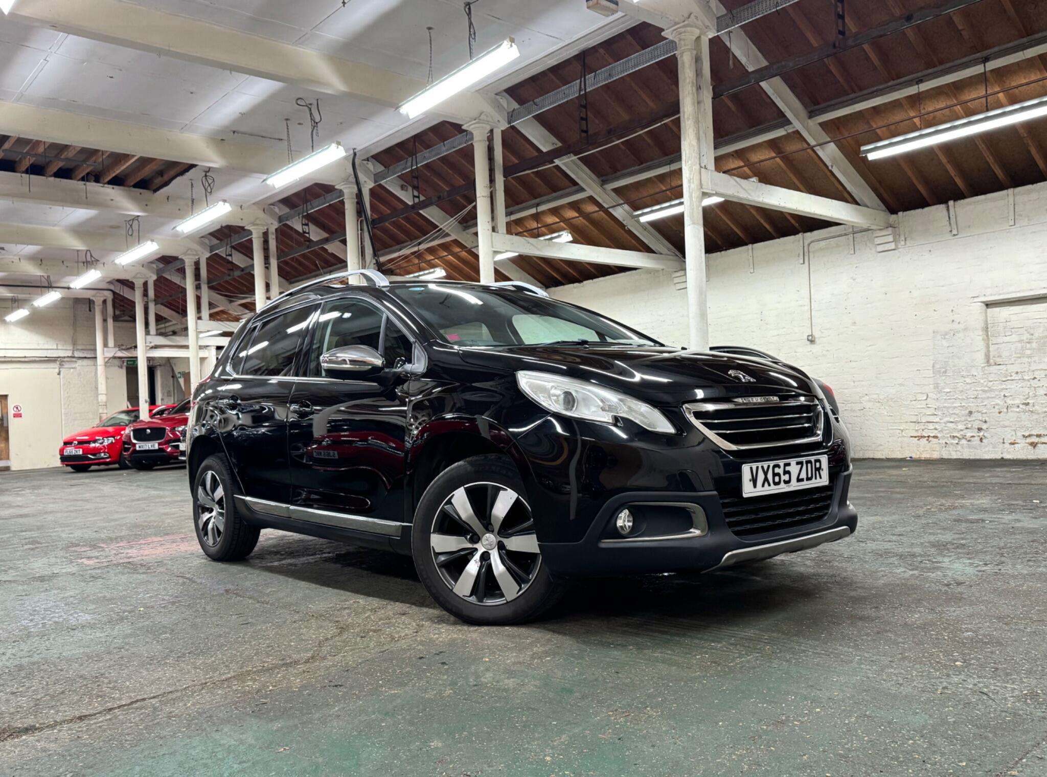 A 2015 PEUGEOT 2008 1.6 BlueHDi Allure Euro 6 (s/s) 5dr A 2015 PEUGEOT 2008 1.6 BlueHDi Allure Euro 6 (s/s) 5dr