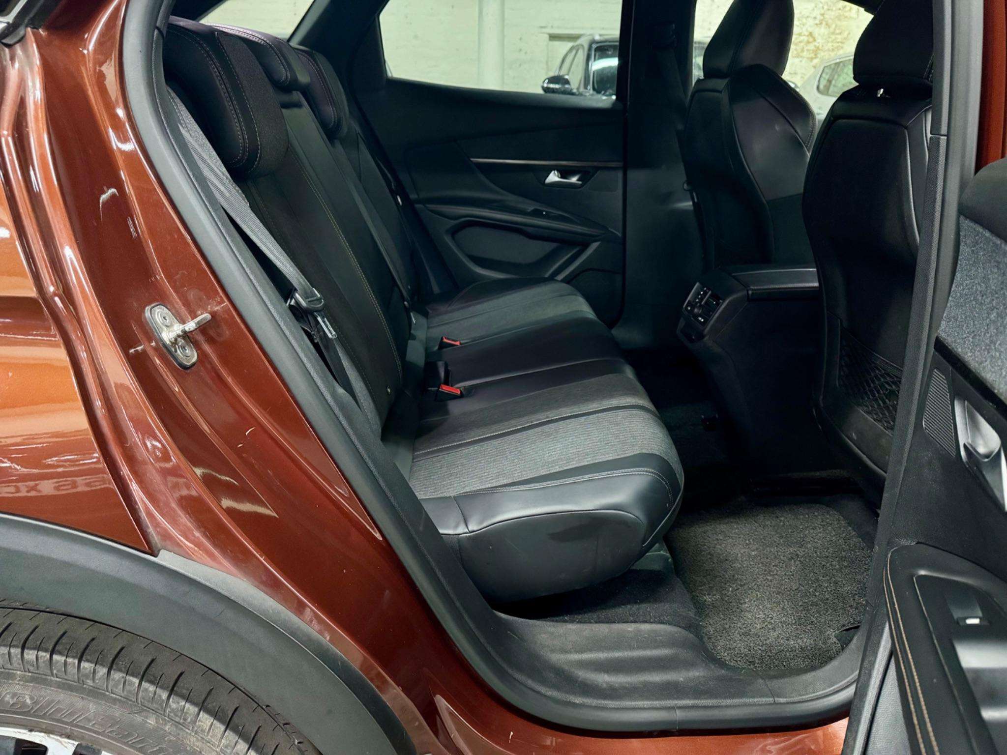 2018 PEUGEOT 3008 2018 PEUGEOT 3008