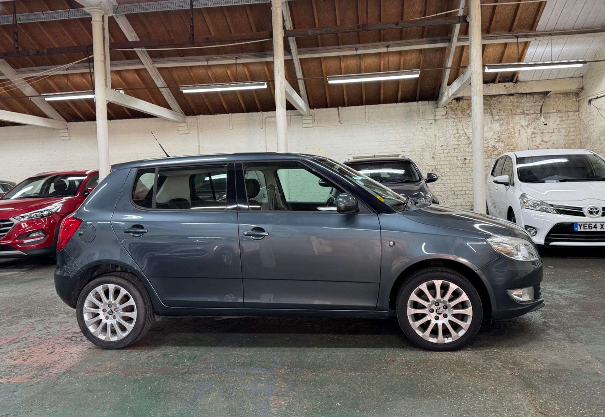 2014 SKODA FABIA 2014 SKODA FABIA