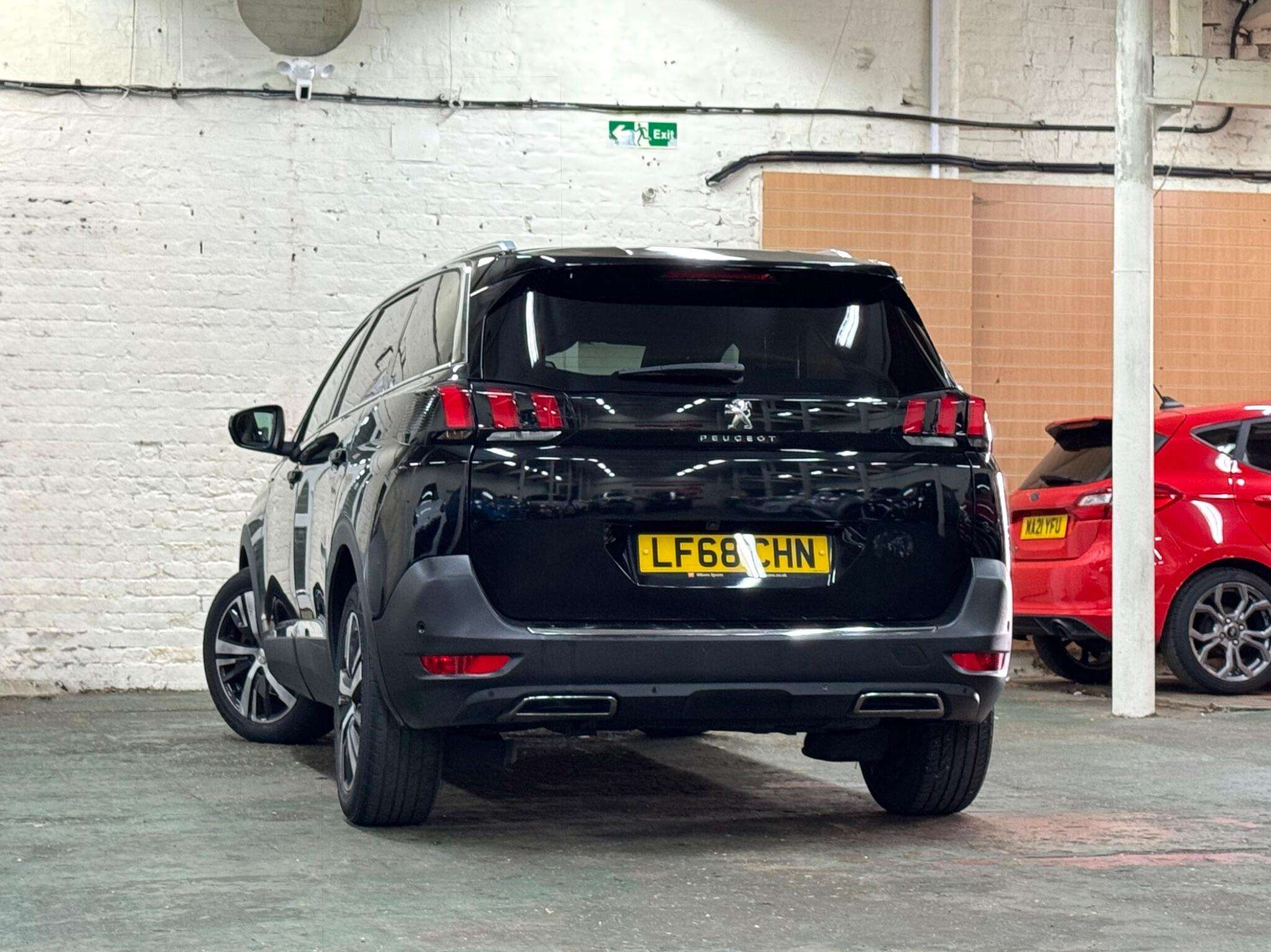 2018 PEUGEOT 5008 2018 PEUGEOT 5008
