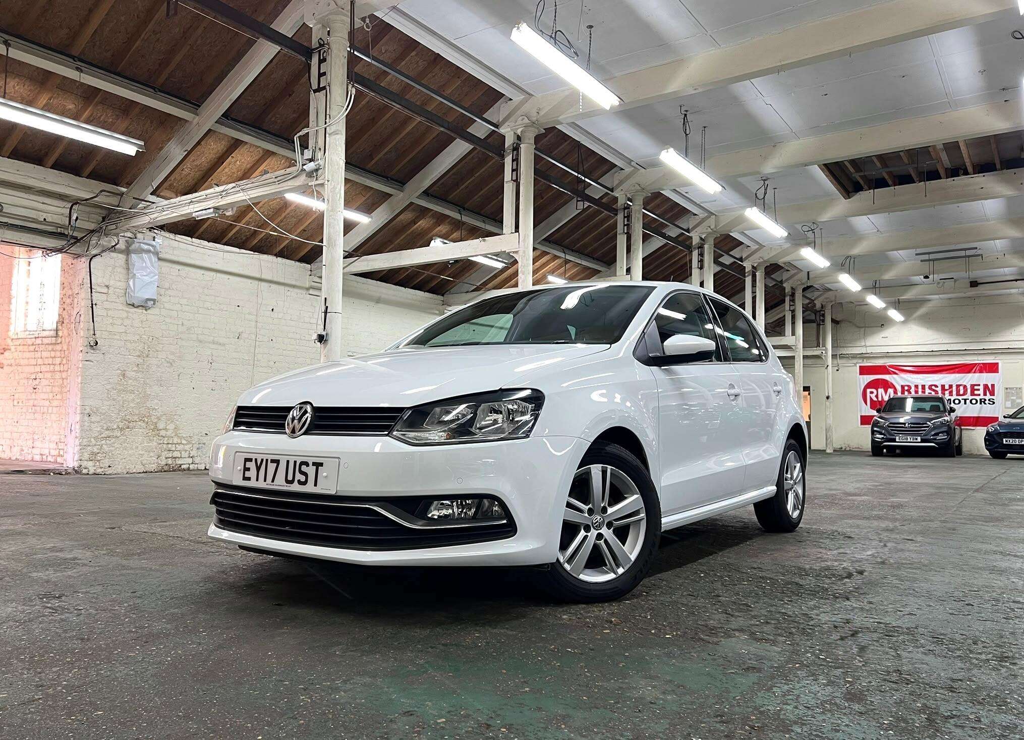 A 2017 VOLKSWAGEN POLO 1.2 TSI BlueMotion Tech Match Edition Euro 6 (s/s) 5dr A 2017 VOLKSWAGEN POLO 1.2 TSI BlueMotion Tech Match Edition Euro 6 (s/s) 5dr