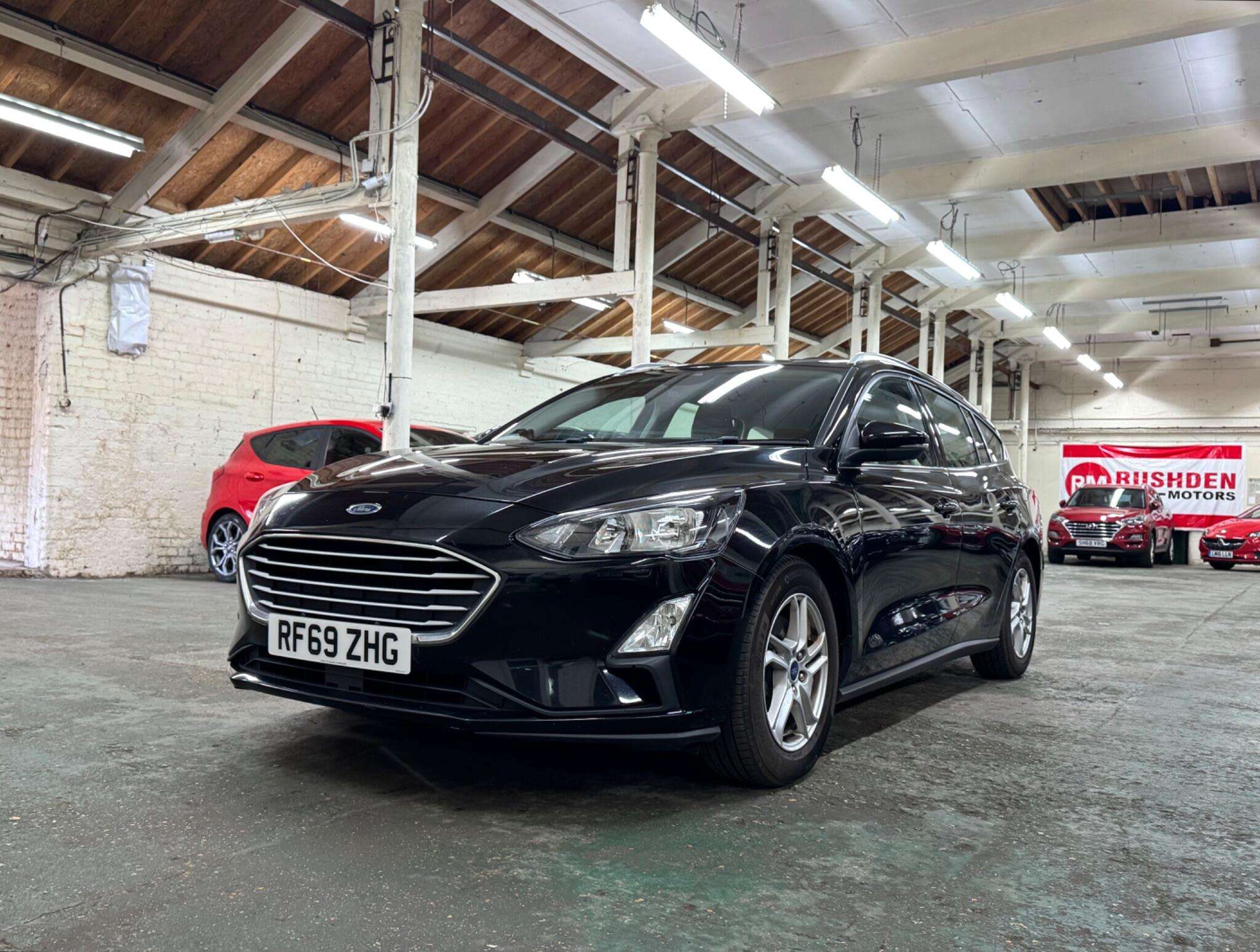 A 2019 FORD FOCUS 1.5 EcoBlue Zetec Estate 5dr Diesel Manual Euro 6 (s/s) (95 ps) A 2019 FORD FOCUS 1.5 EcoBlue Zetec Estate 5dr Diesel Manual Euro 6 (s/s) (95 ps)