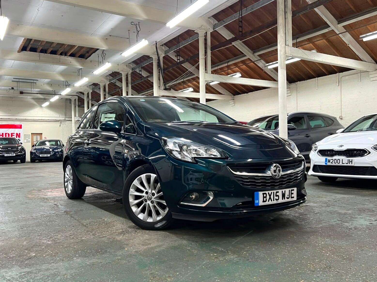 A 2015 VAUXHALL CORSA 1.4i ecoFLEX SE Euro 6 3dr A 2015 VAUXHALL CORSA 1.4i ecoFLEX SE Euro 6 3dr